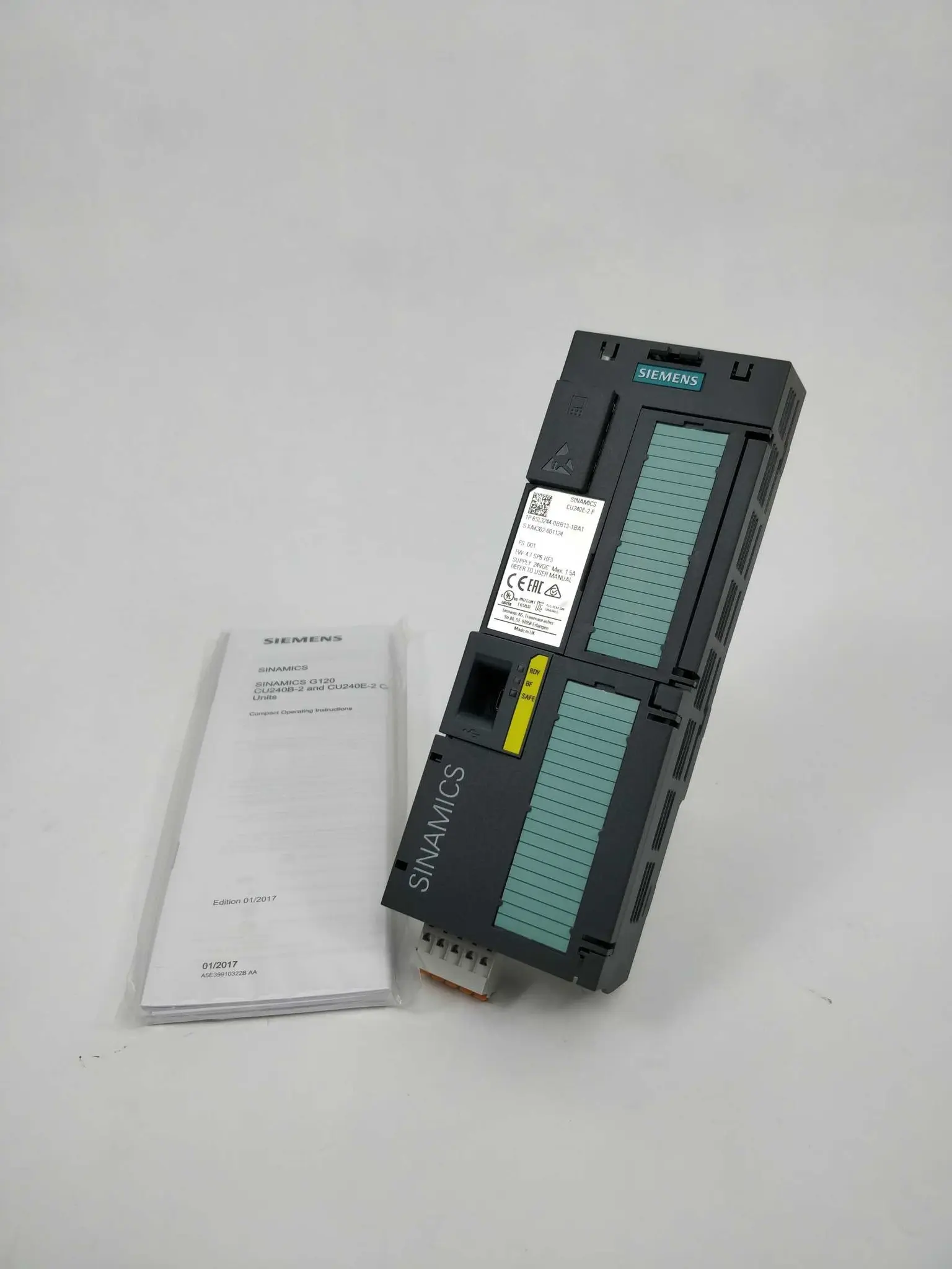 Produktfoto 1 von Siemens 6SL3244-0BB13-1BA1