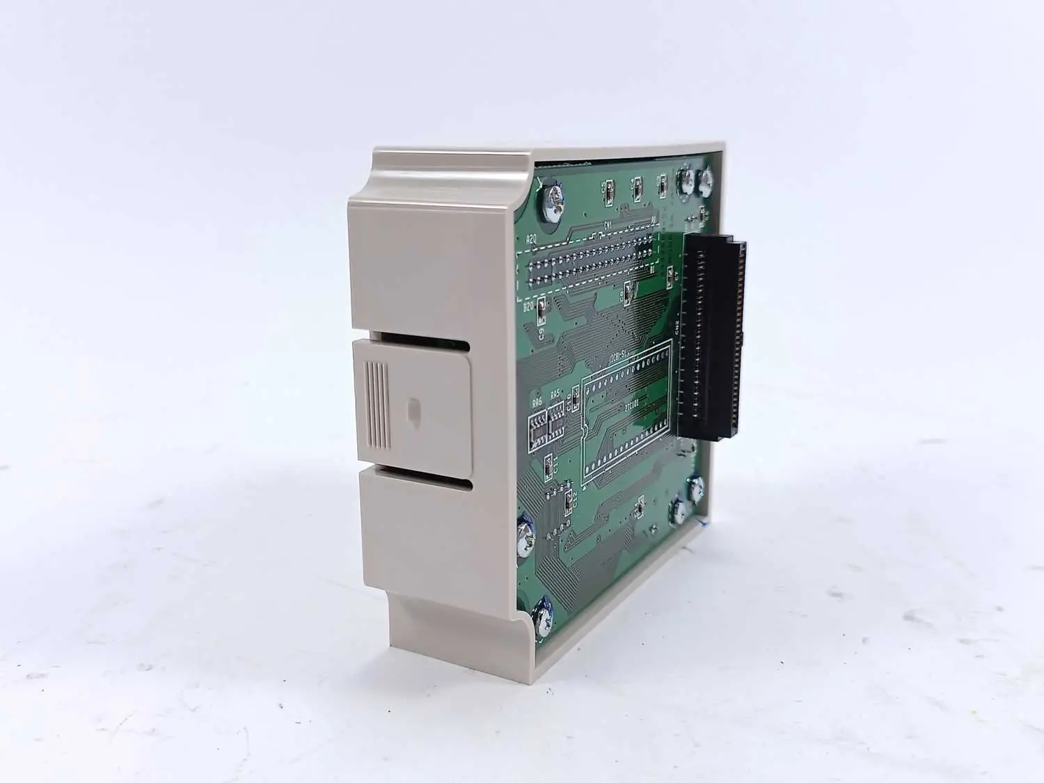 OMRON NT600M-LB122