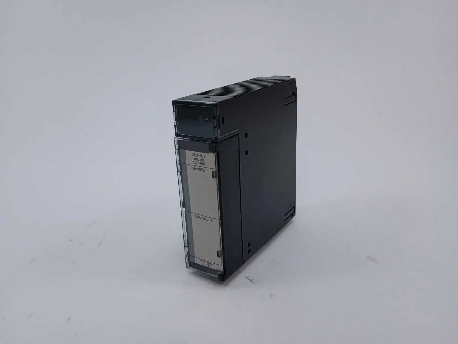 Produktfoto 1 von GE Fanuc IC693ALG220D