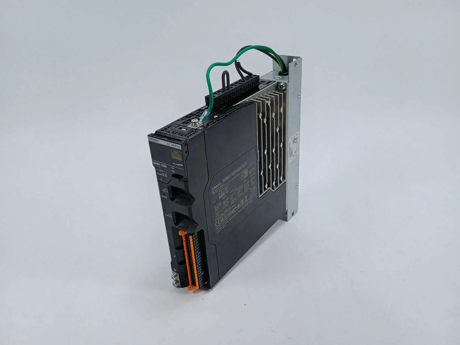 Produktfoto 1 von OMRON R88D-1SN02H-ECT