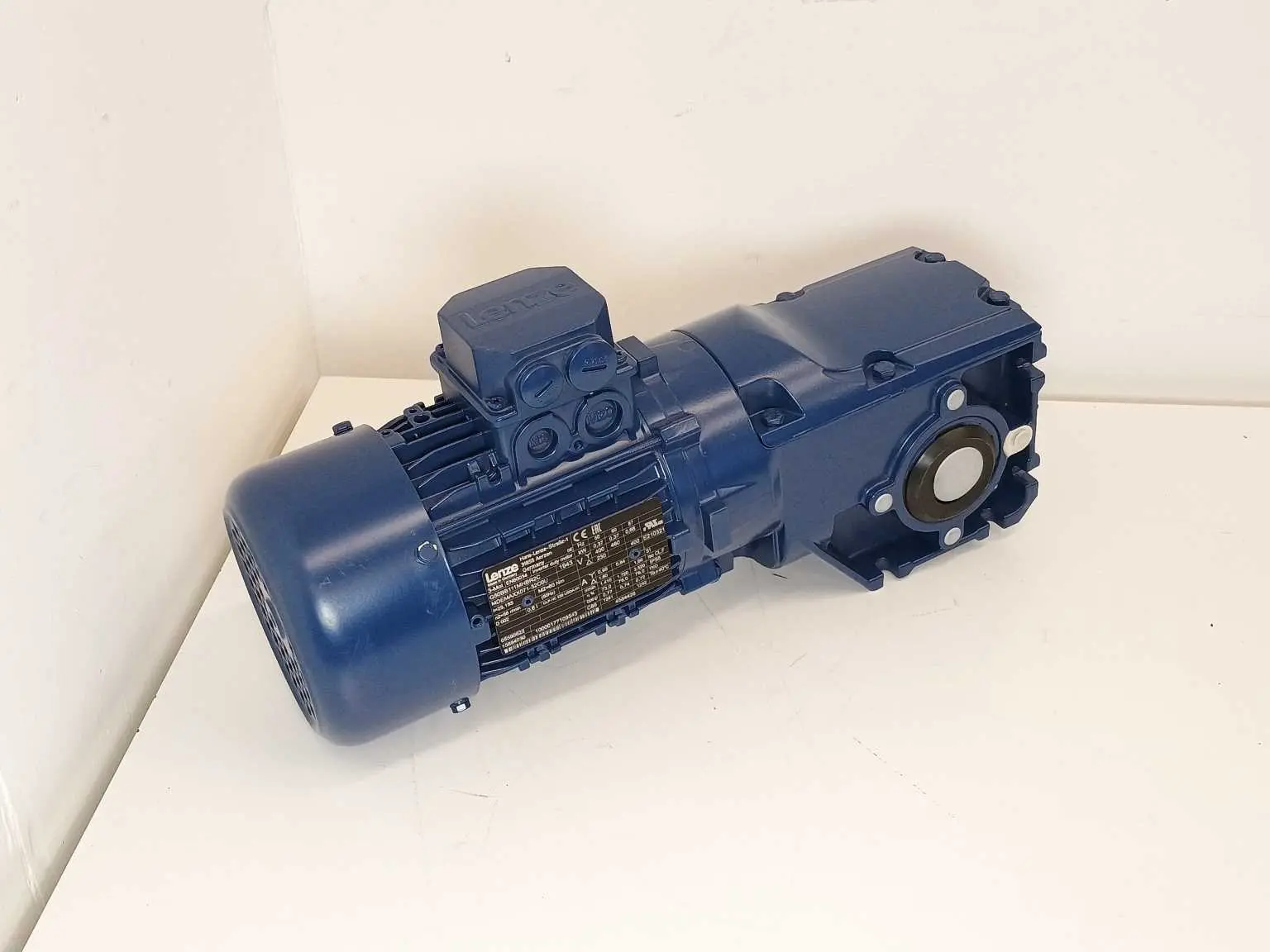 Produktfoto 1 von LENZE MDEMAXX071-32C0U