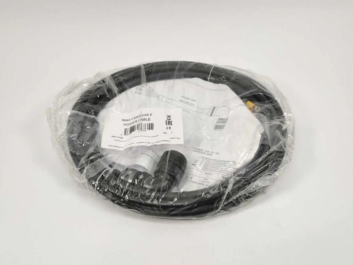 Produktfoto 1 von OMRON R88A-CAWG005S-E