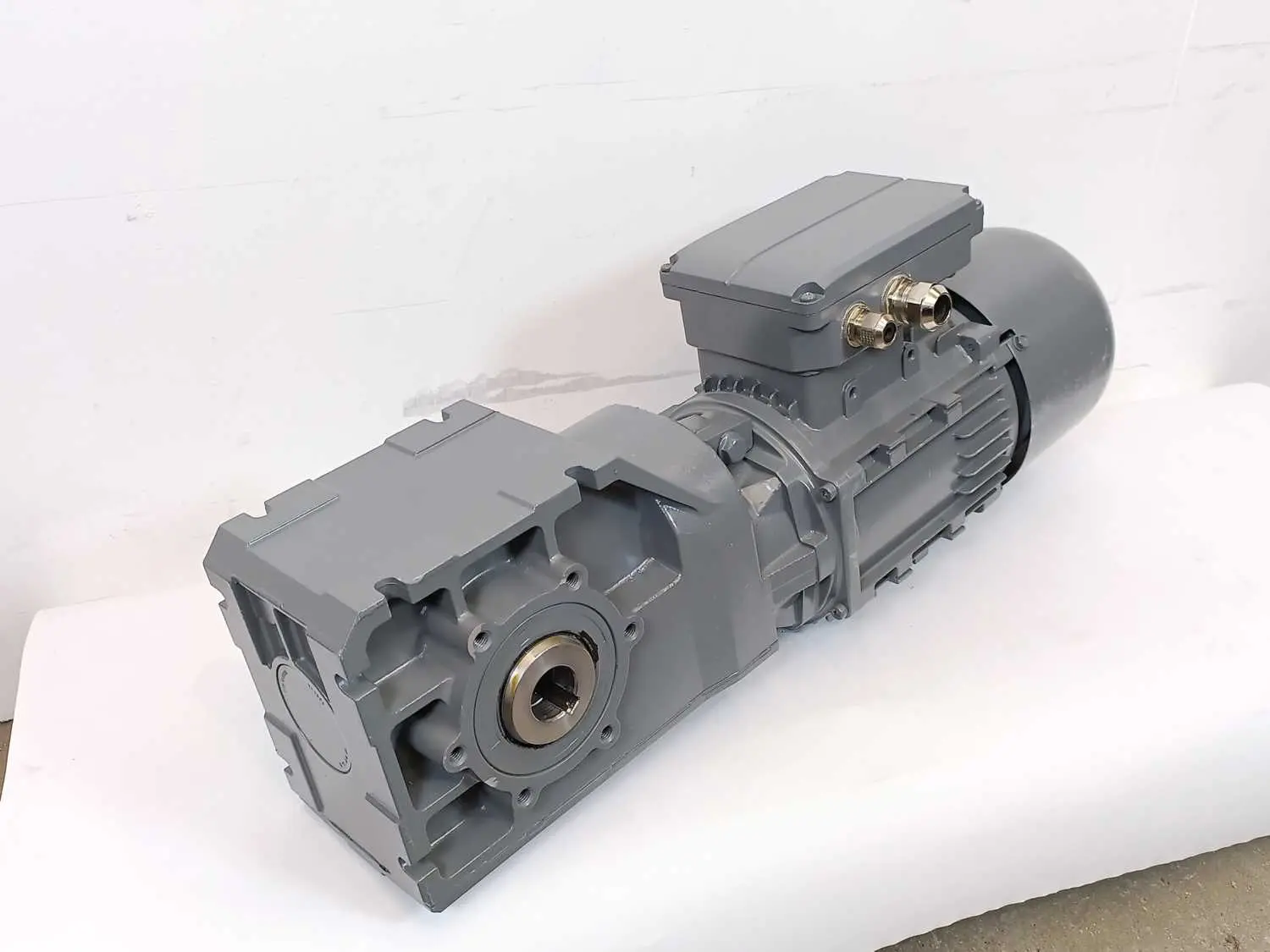Produktfoto 1 von LENZE M55BP080M045EF05C