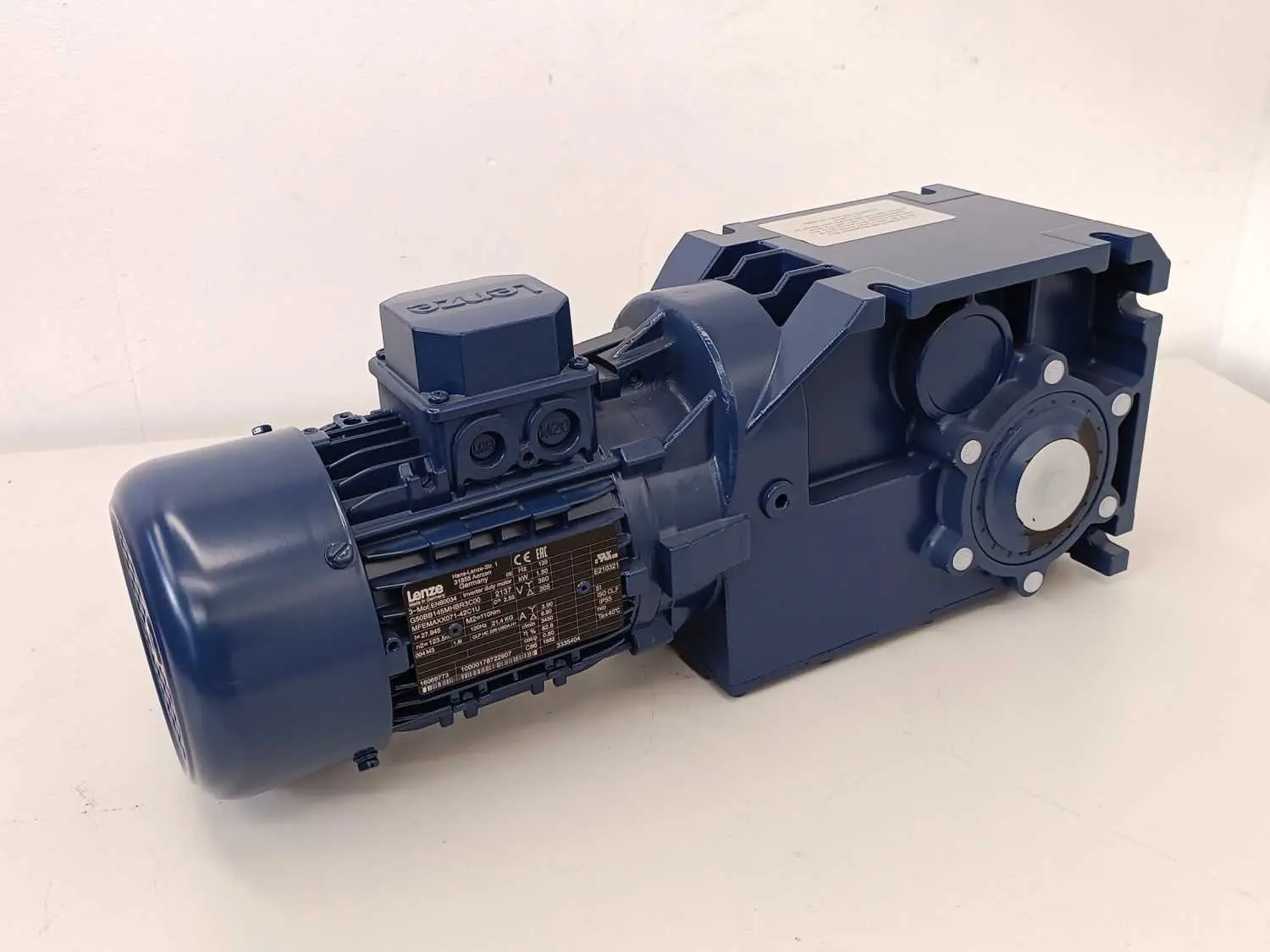 Produktfoto 1 von LENZE G50BB145MHBR3C00