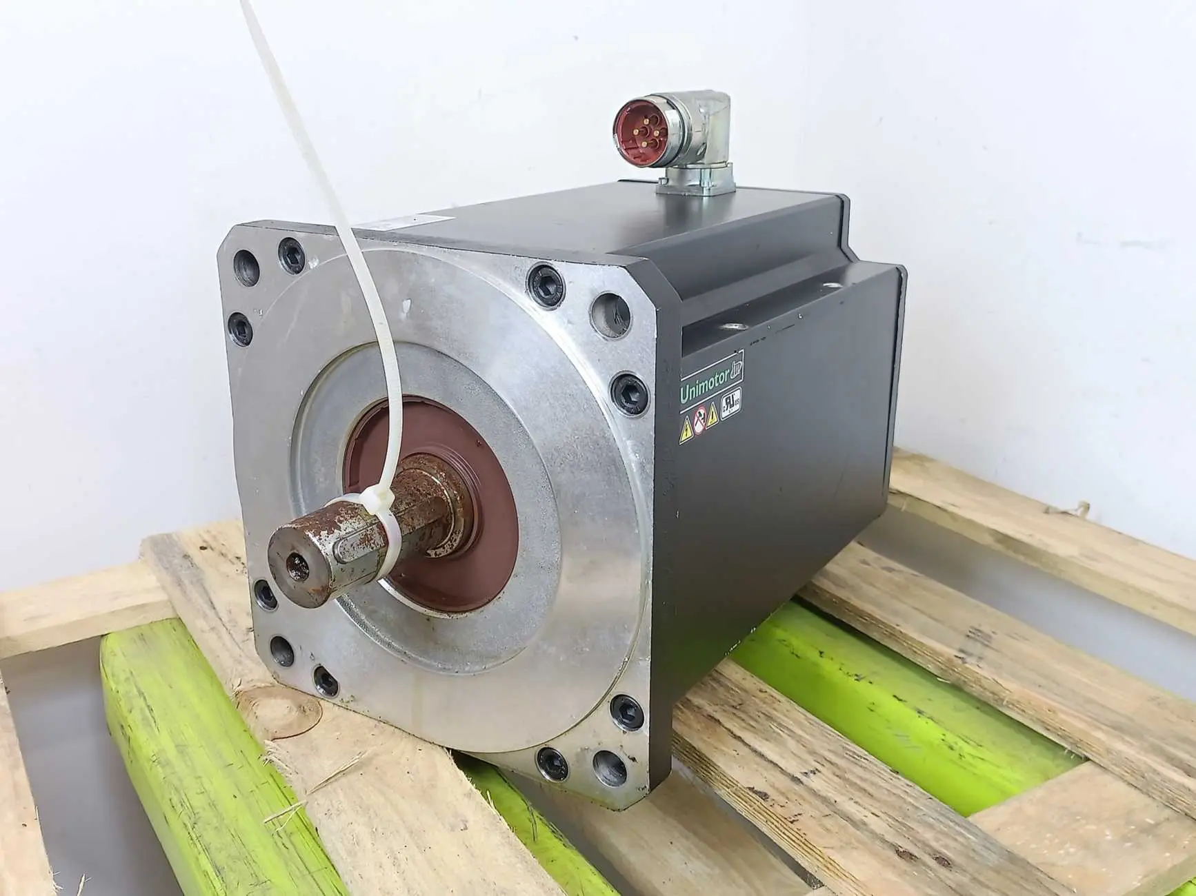 Produktfoto 1 von Control Techniques 250U3D100JACAA300380-SONS
