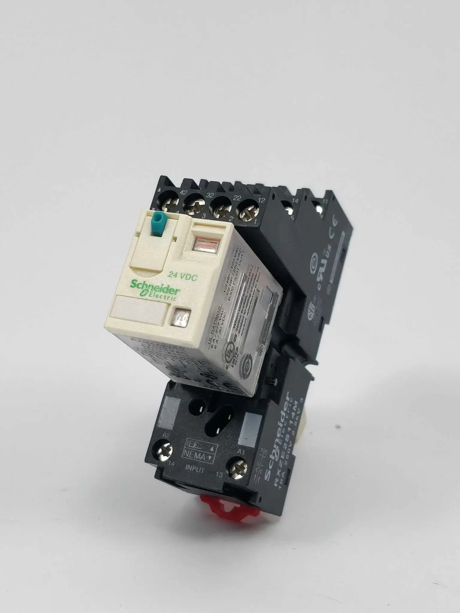 Produktfoto 1 von Schneider Electric RXM4AB2BD