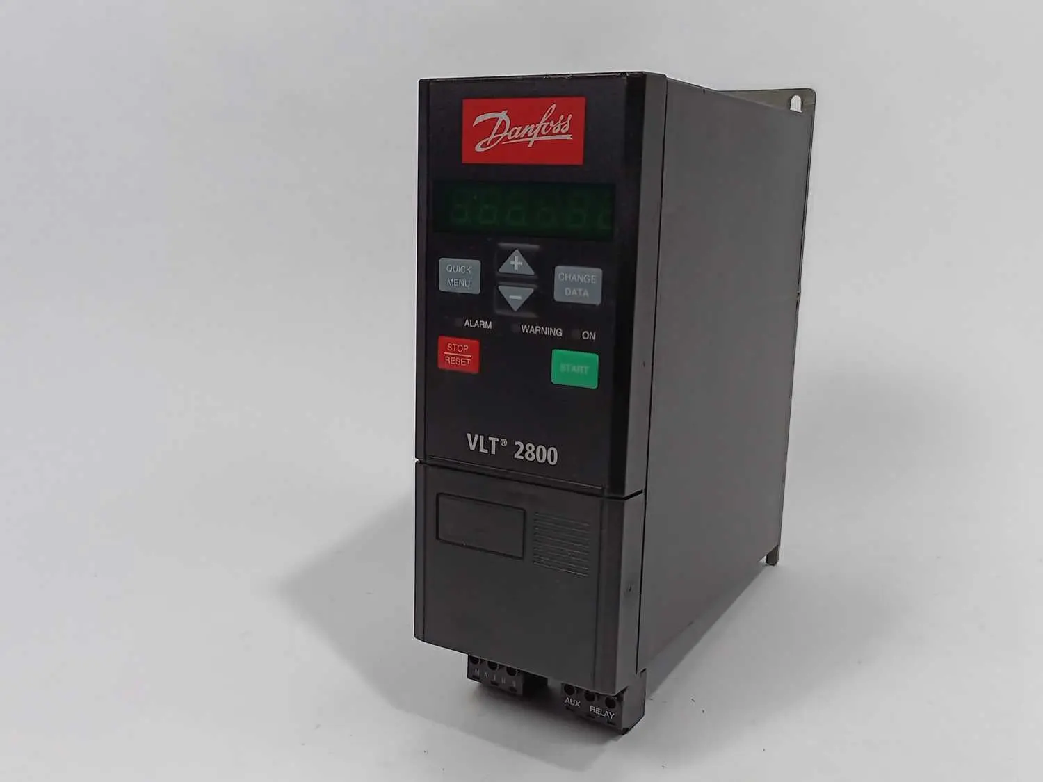 Produktfoto 1 von Danfoss VLT2803PS2B20SBR1DBF00A00C0