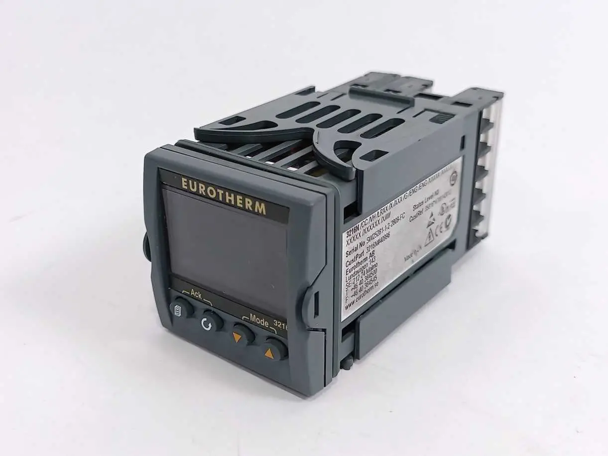 Produktfoto 1 von Eurotherm 3216N/CC/VH/LRXX/X/XXX/G/ENG/ENG