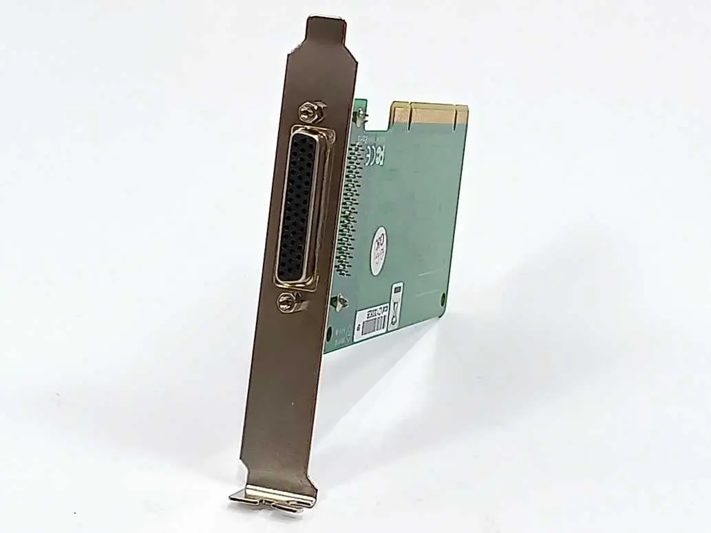 Moxa CP-104UL V2