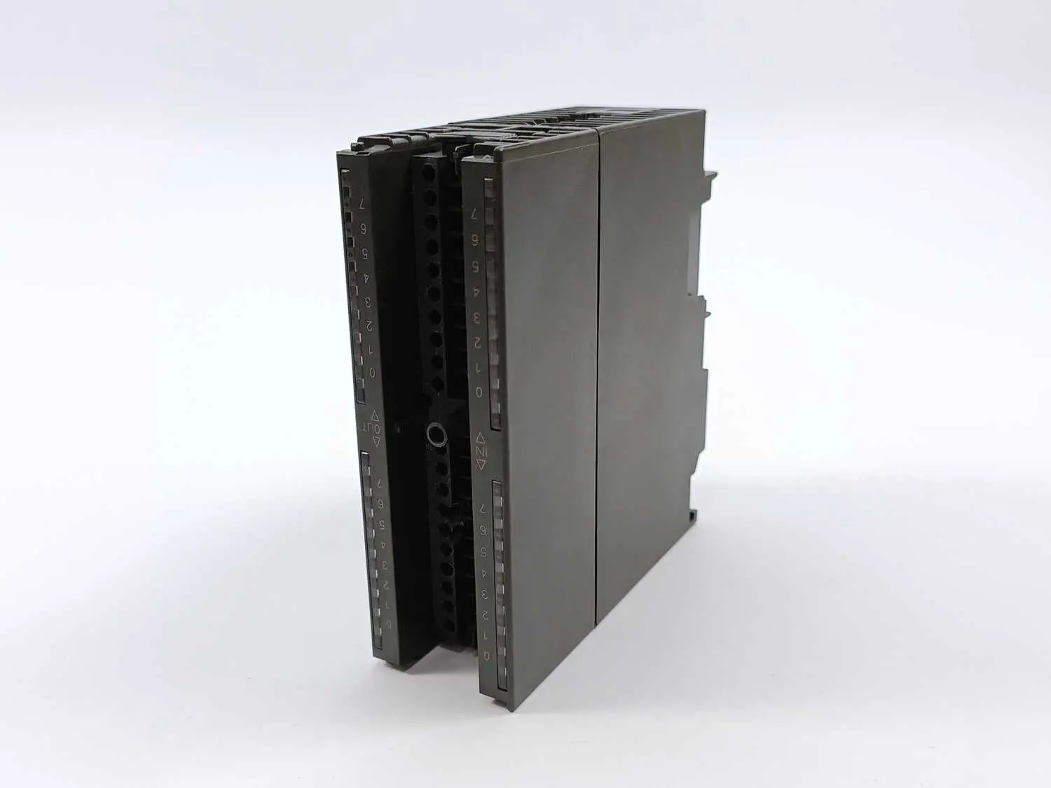 Produktfoto 1 von Siemens 6ES7323-1BL00-0AA0
