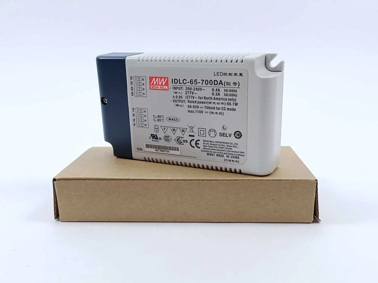 MeanWell IDLC-65-700DA