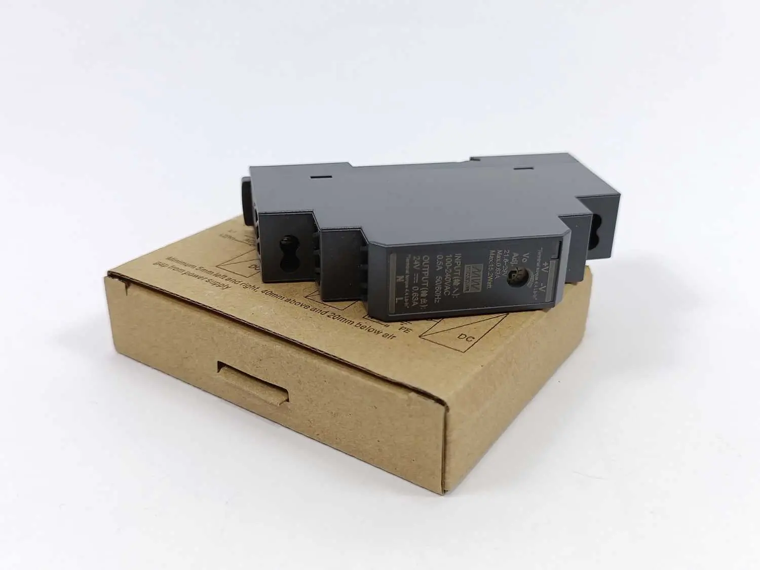 Produktfoto 1 von MeanWell HDR-15-24