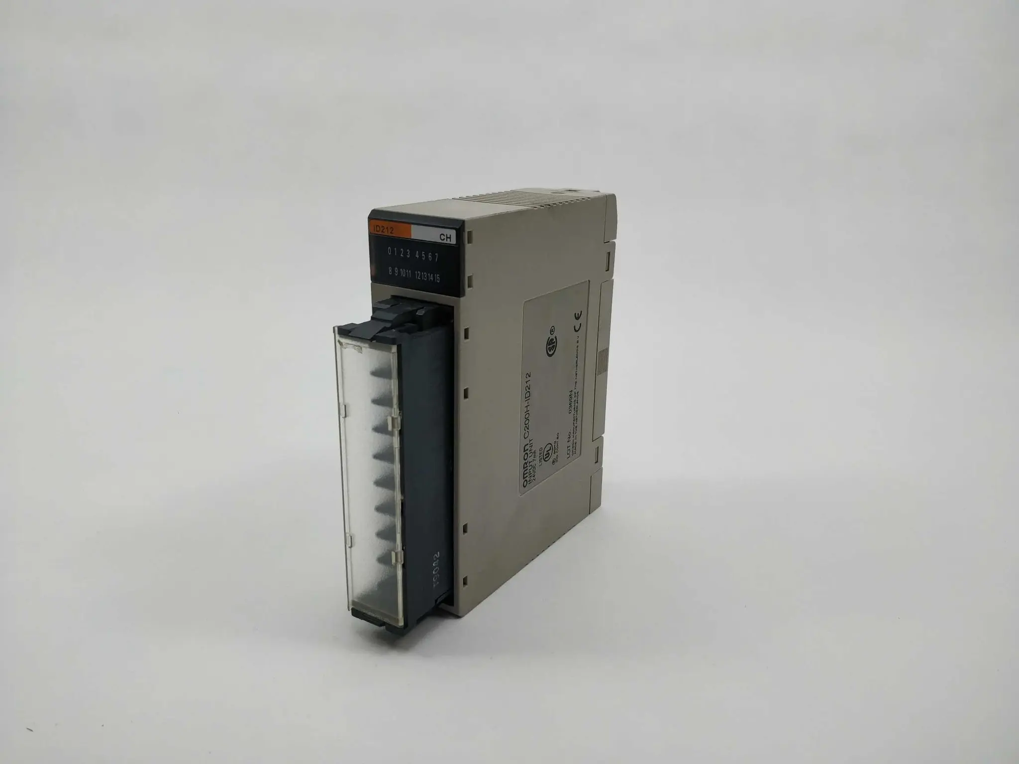 Produktfoto 1 von OMRON C200H-ID212