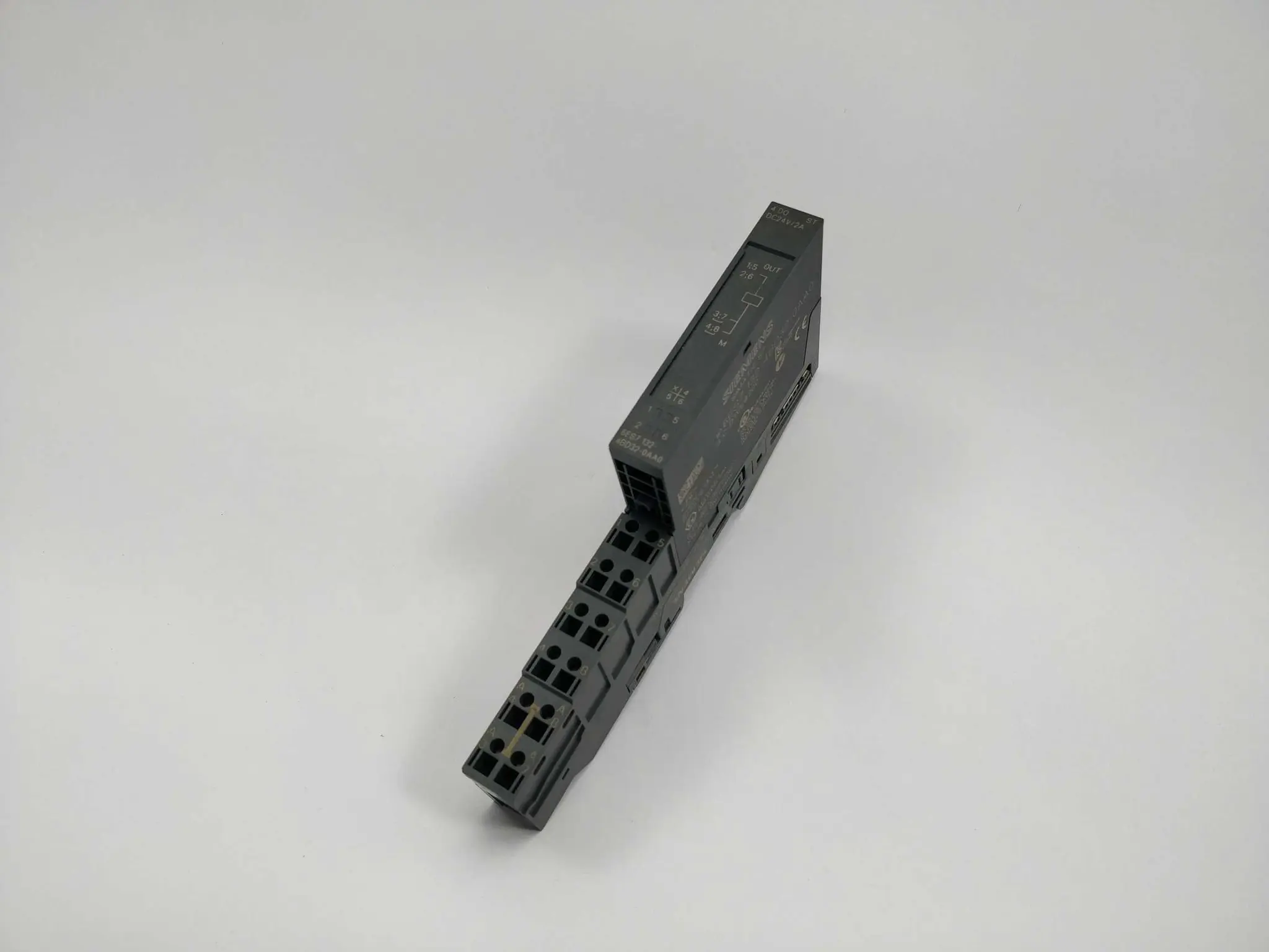 Produktfoto 1 von Siemens 6ES7132-4BD32-0AA0