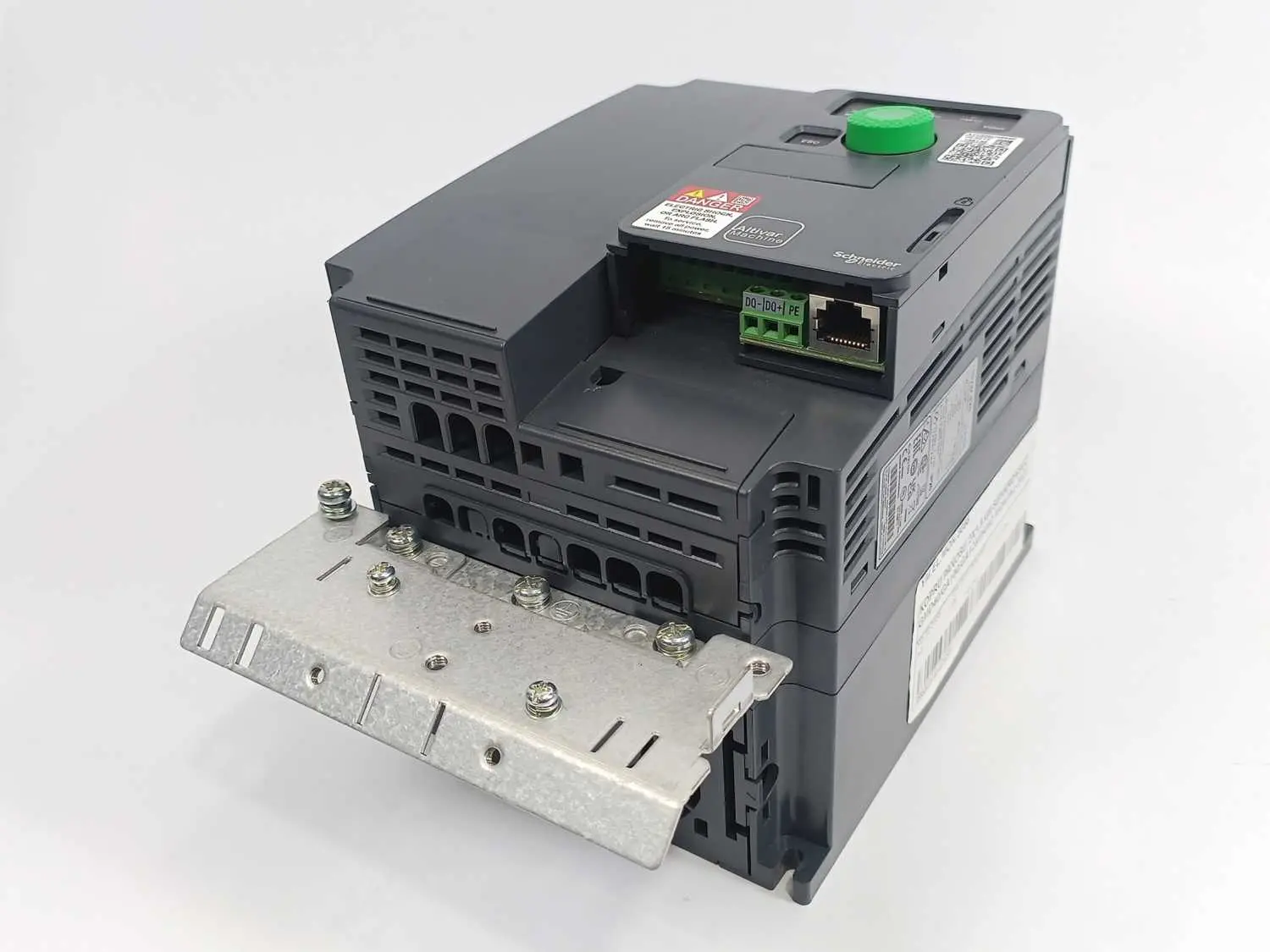Produktfoto 1 von Schneider Electric ATV320U30N4C