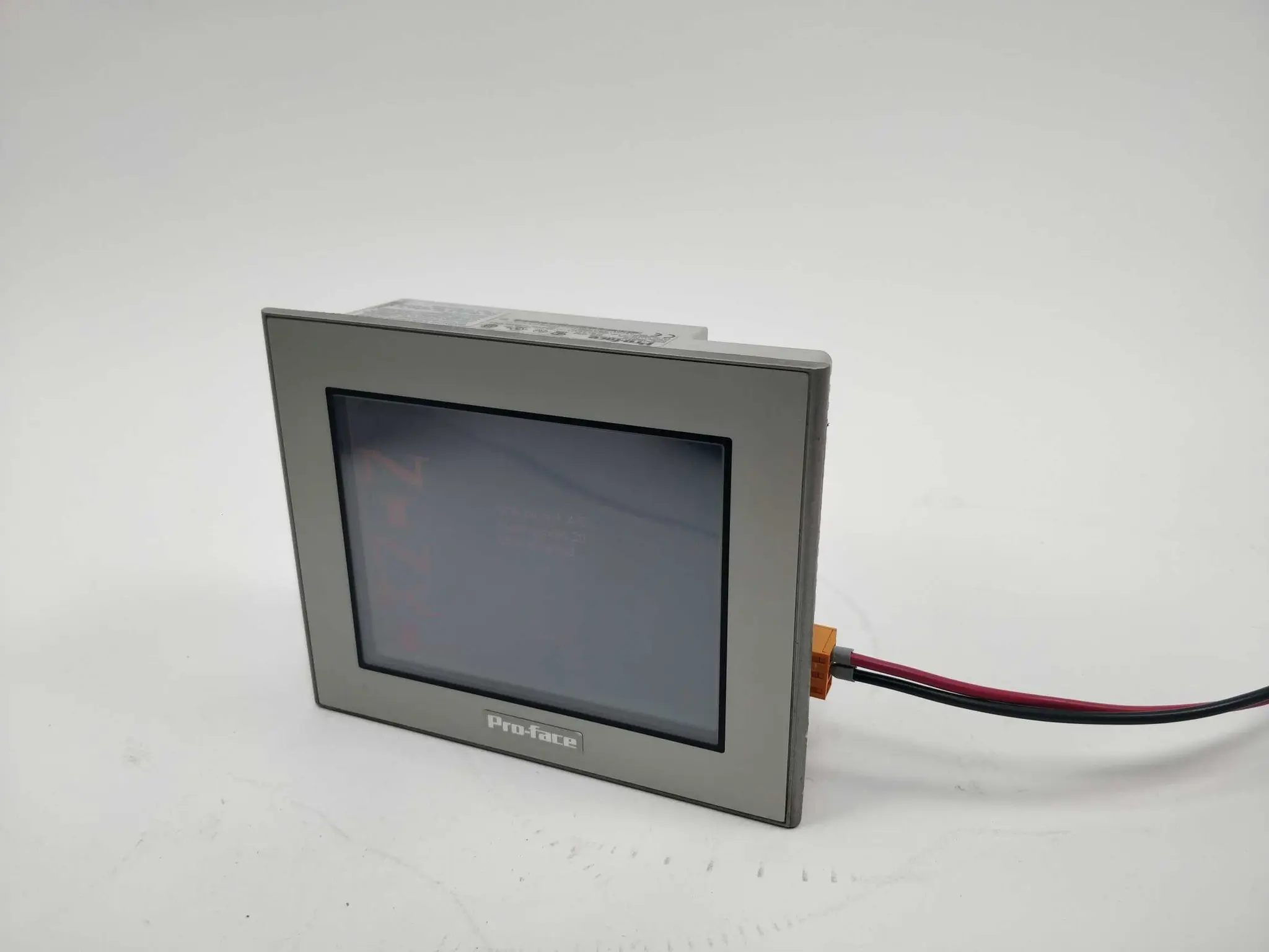 Produktfoto 1 von Pro-Face AGP3300-L1-D24-FN1M