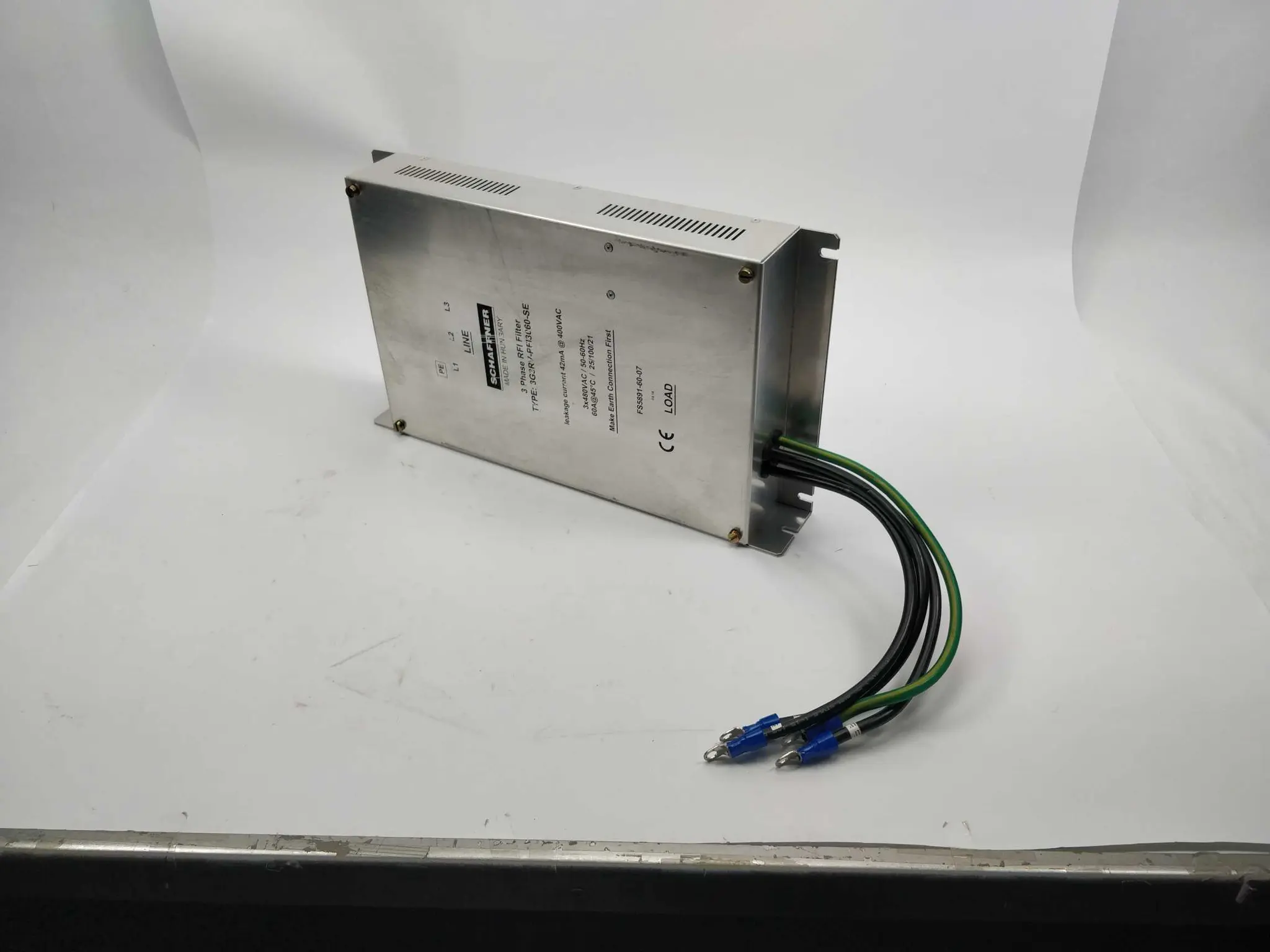 Produktfoto 1 von SCHAFFNER 3G3RV-PFI3060-SE