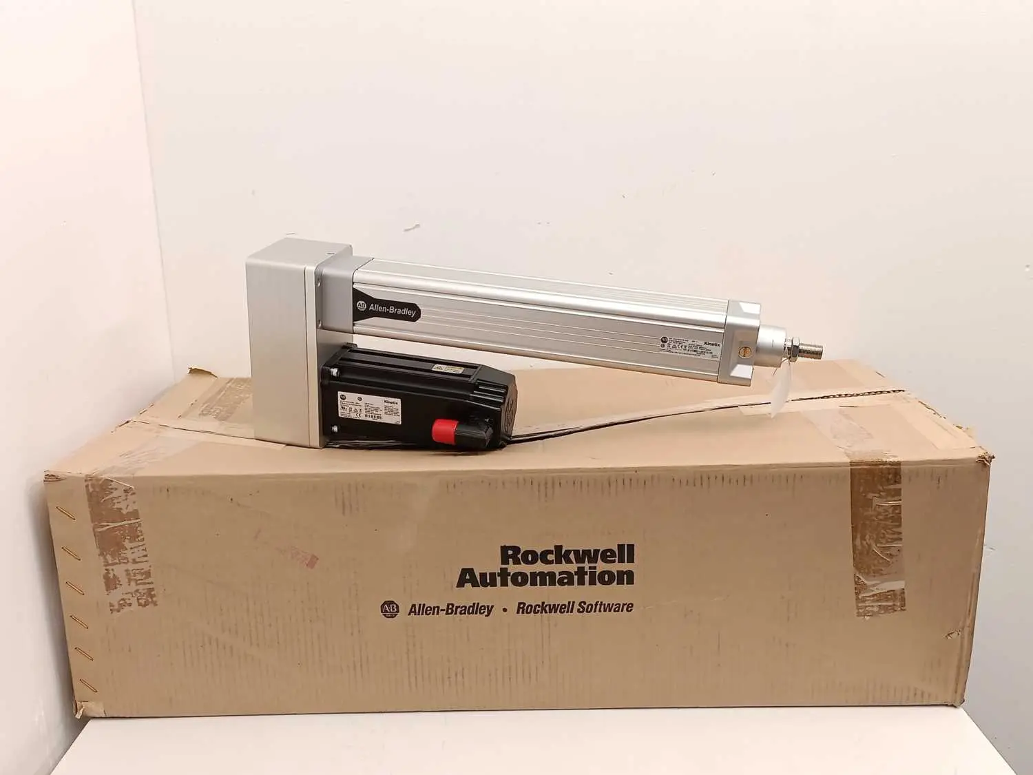 Produktfoto 1 von AB VPAR-B3300E-Q4D