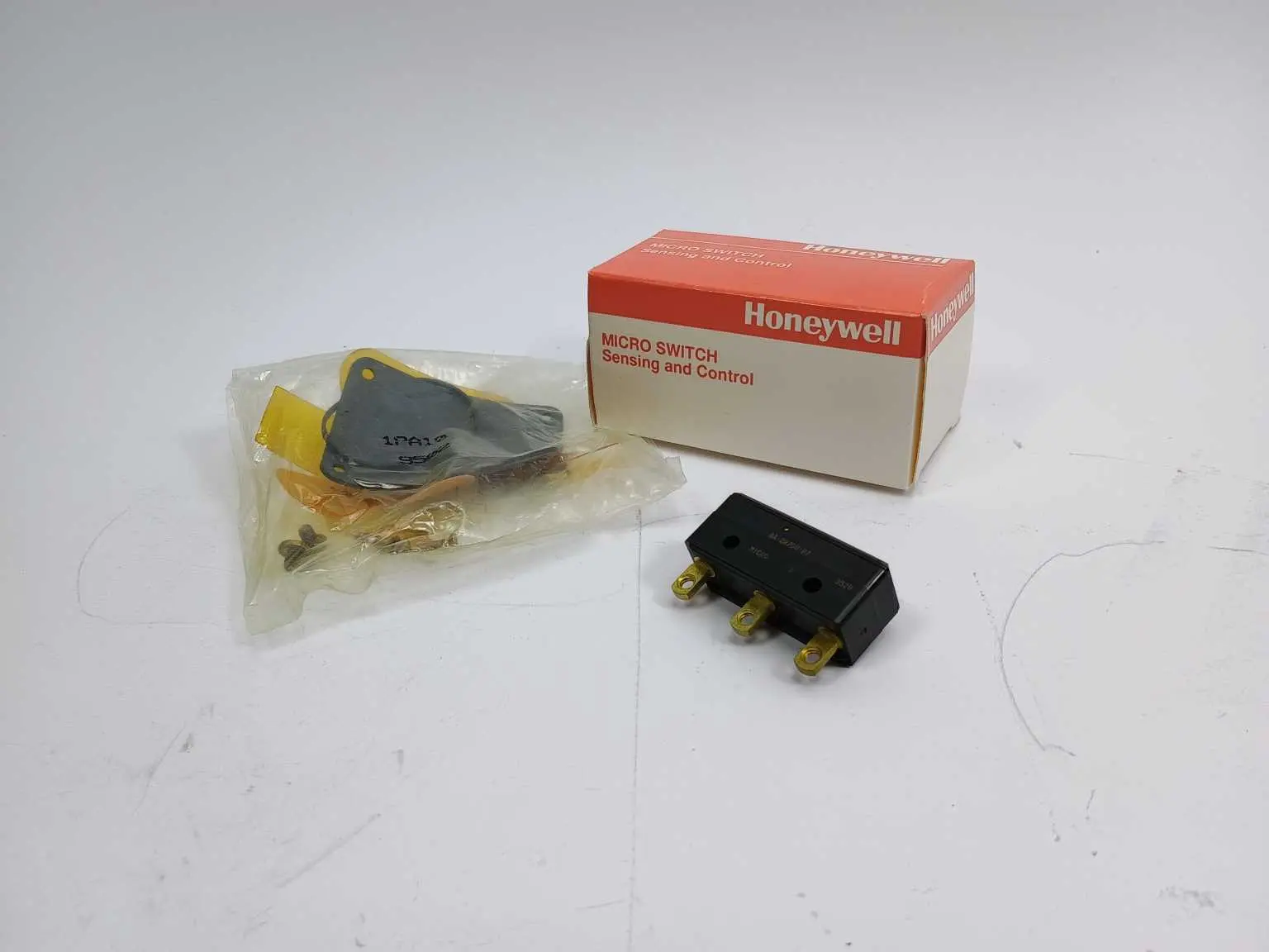 Produktfoto 1 von Honeywell BA-2R708-P7