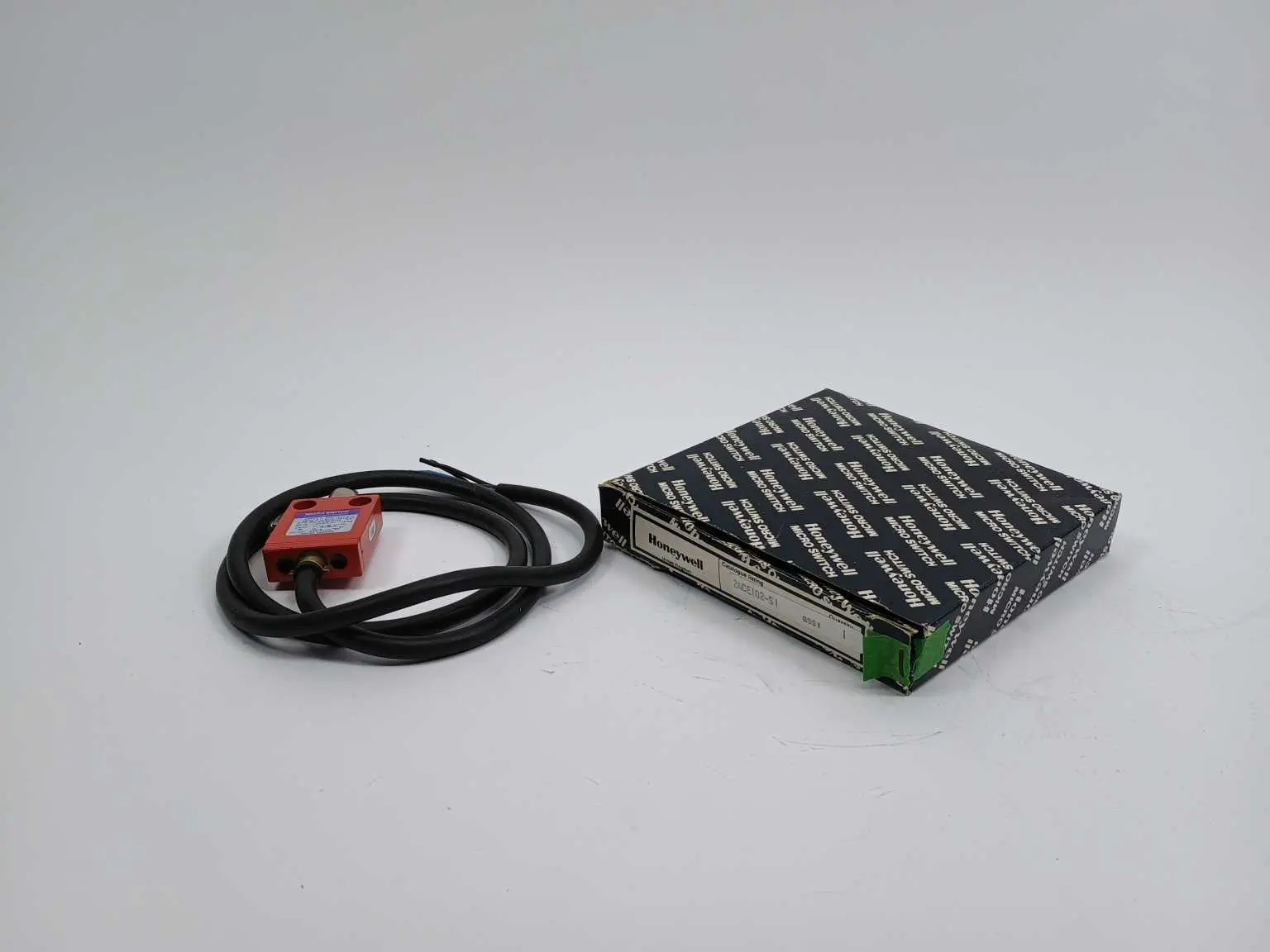Produktfoto 1 von Honeywell 24CE102-S1