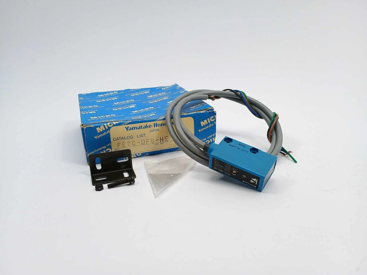 Produktfoto 1 von Yamatake / Honeywell FE7C-DF6-HE