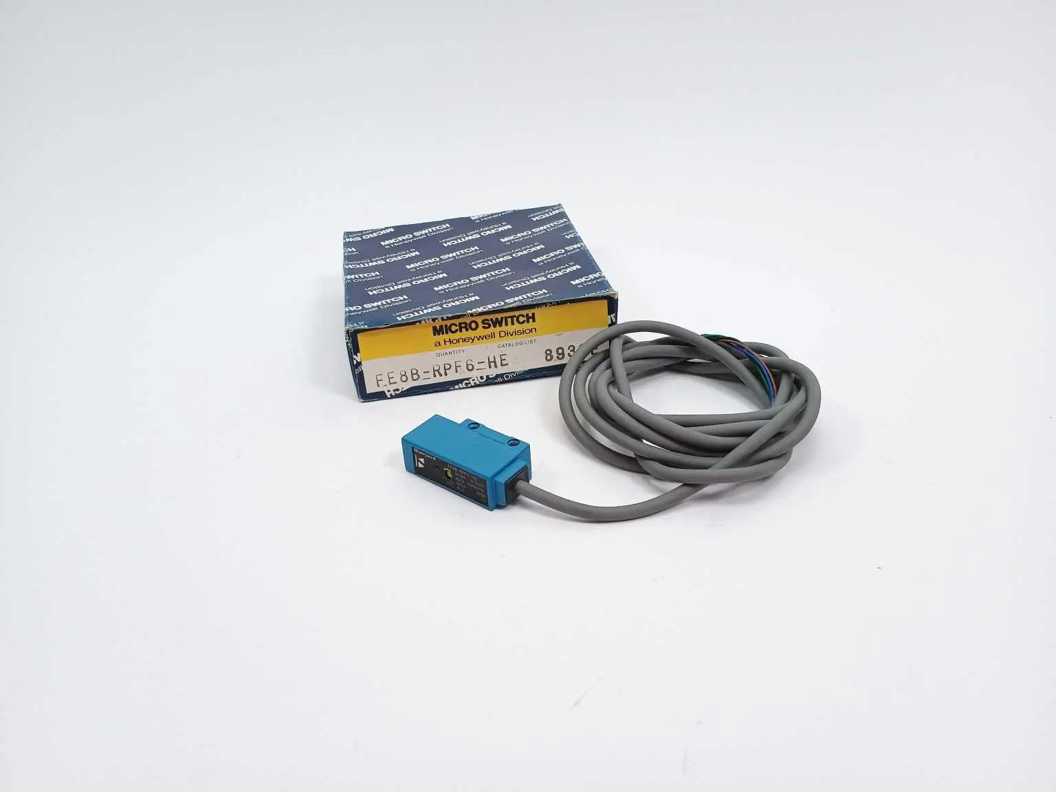 Micro switch FE8B-RPF6-HE