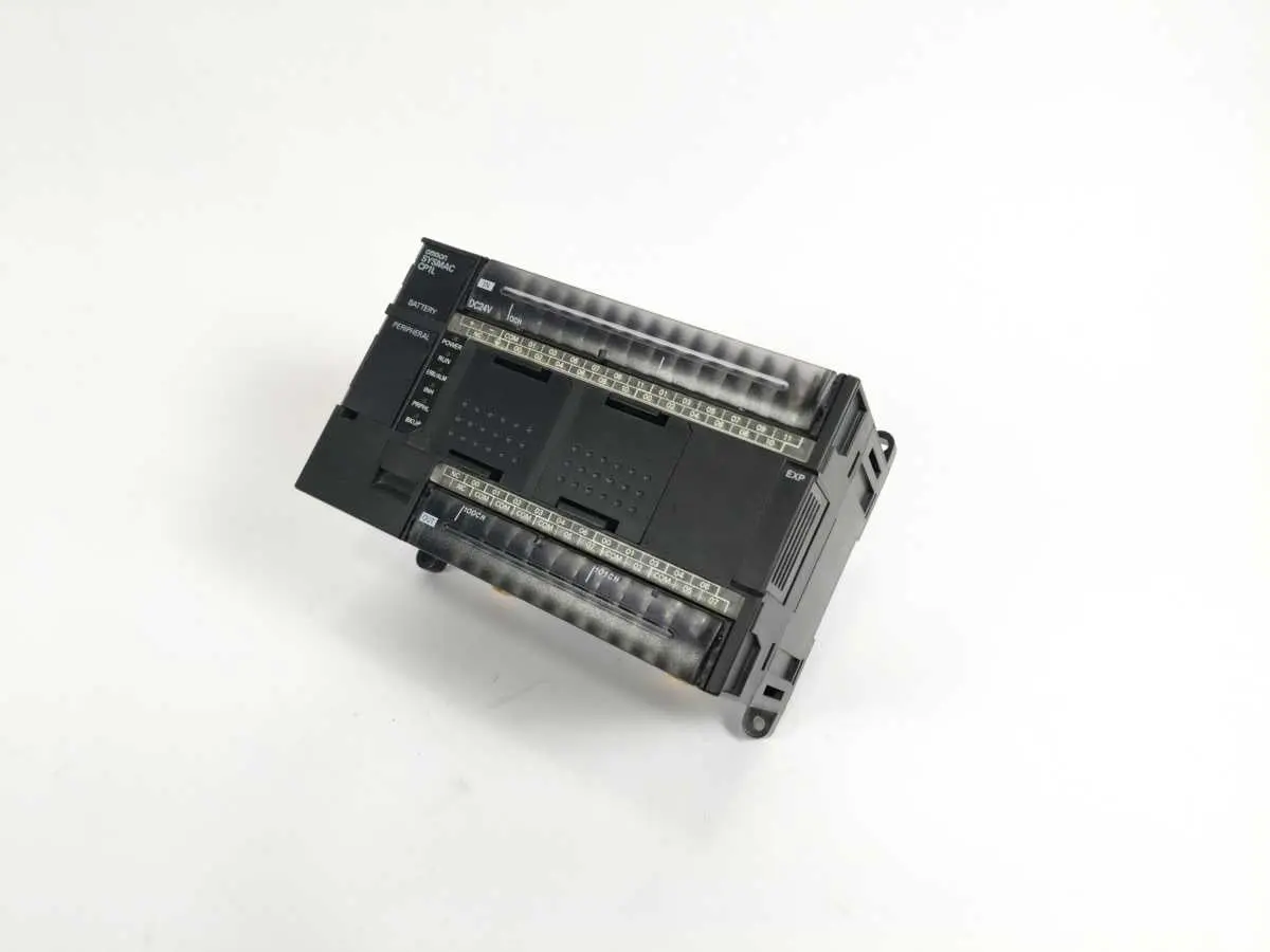 Produktfoto 1 von OMRON CP1L-M40DR-D
