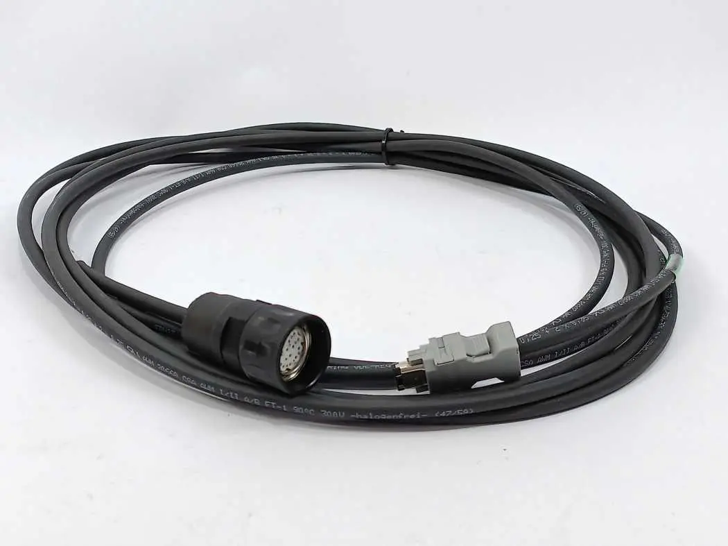 Produktfoto 1 von OMRON R88A-CRWA005C-DE