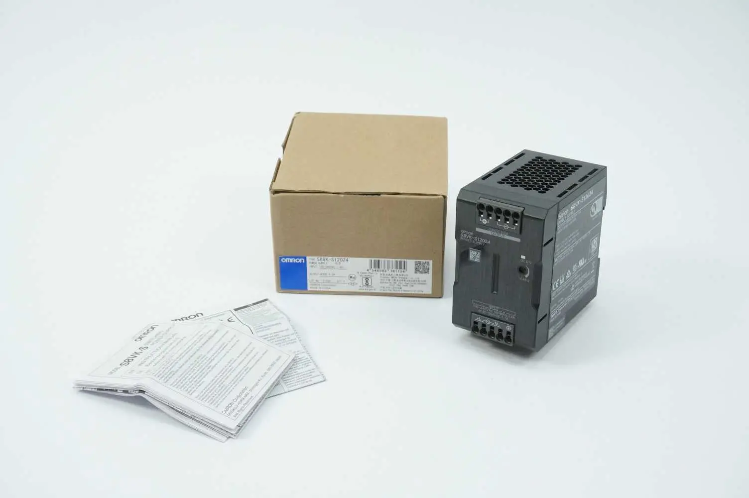 Produktfoto 1 von OMRON S8VK-S12024