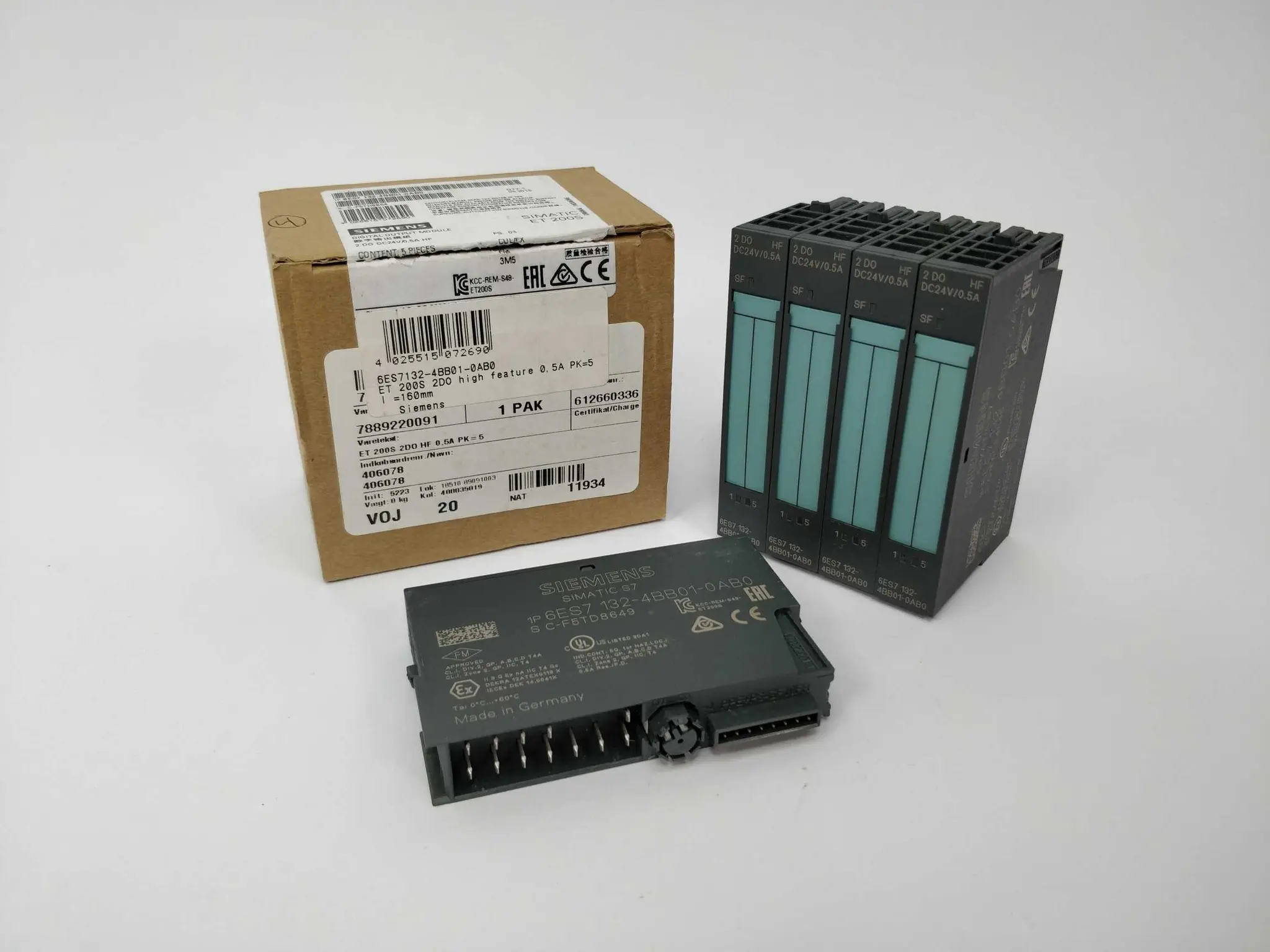 Produktfoto 1 von Siemens 6ES7132-4BB01-0AB0
