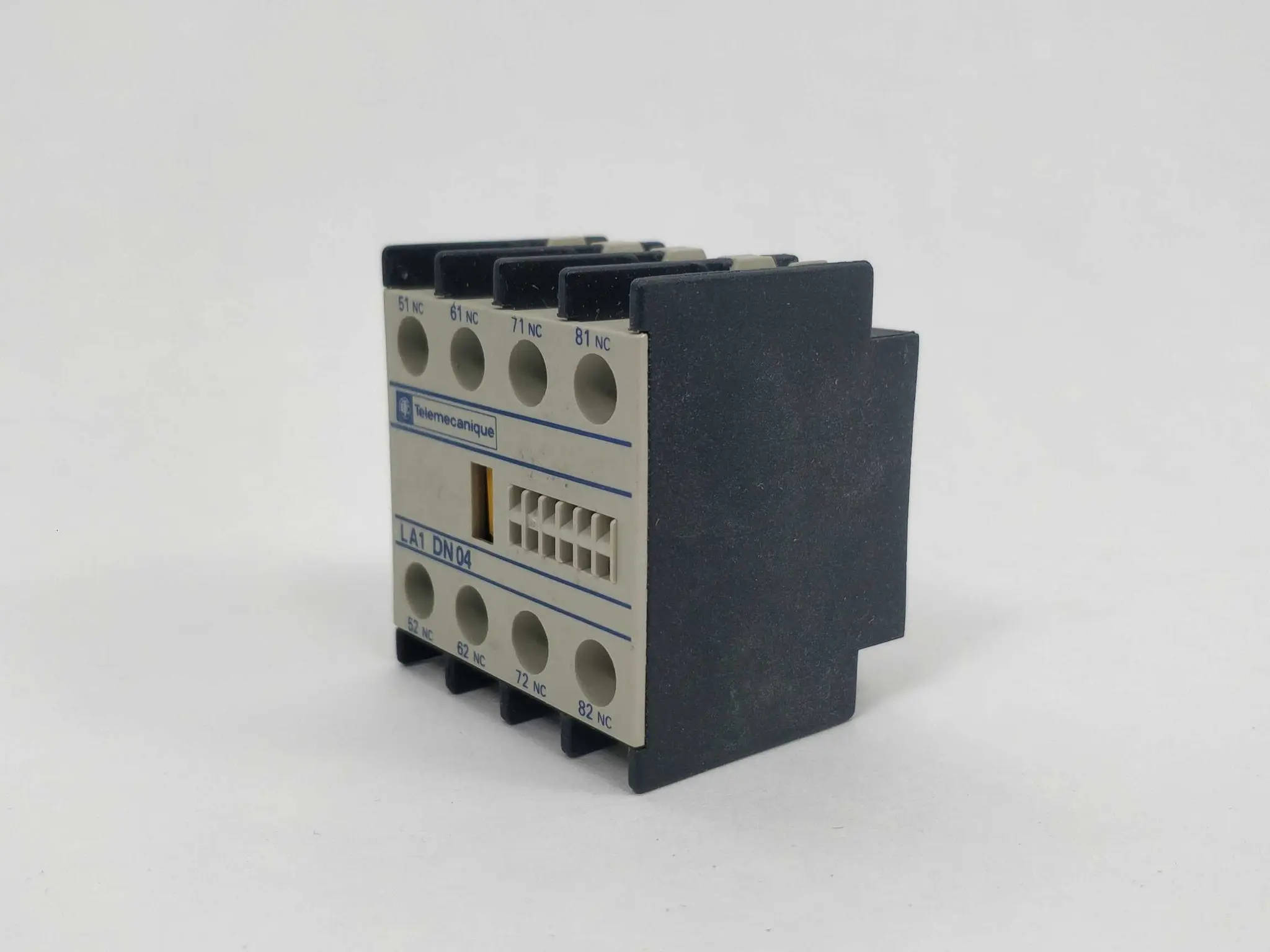Produktfoto 1 von TELEMECANIQUE LA1DN04