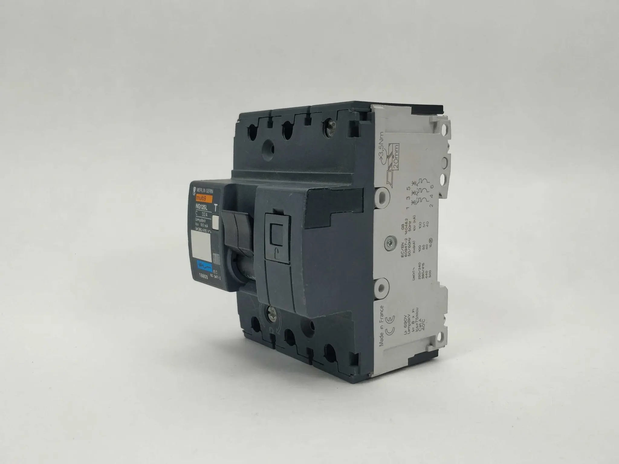 Produktfoto 1 von Merlin Gerin NG125L