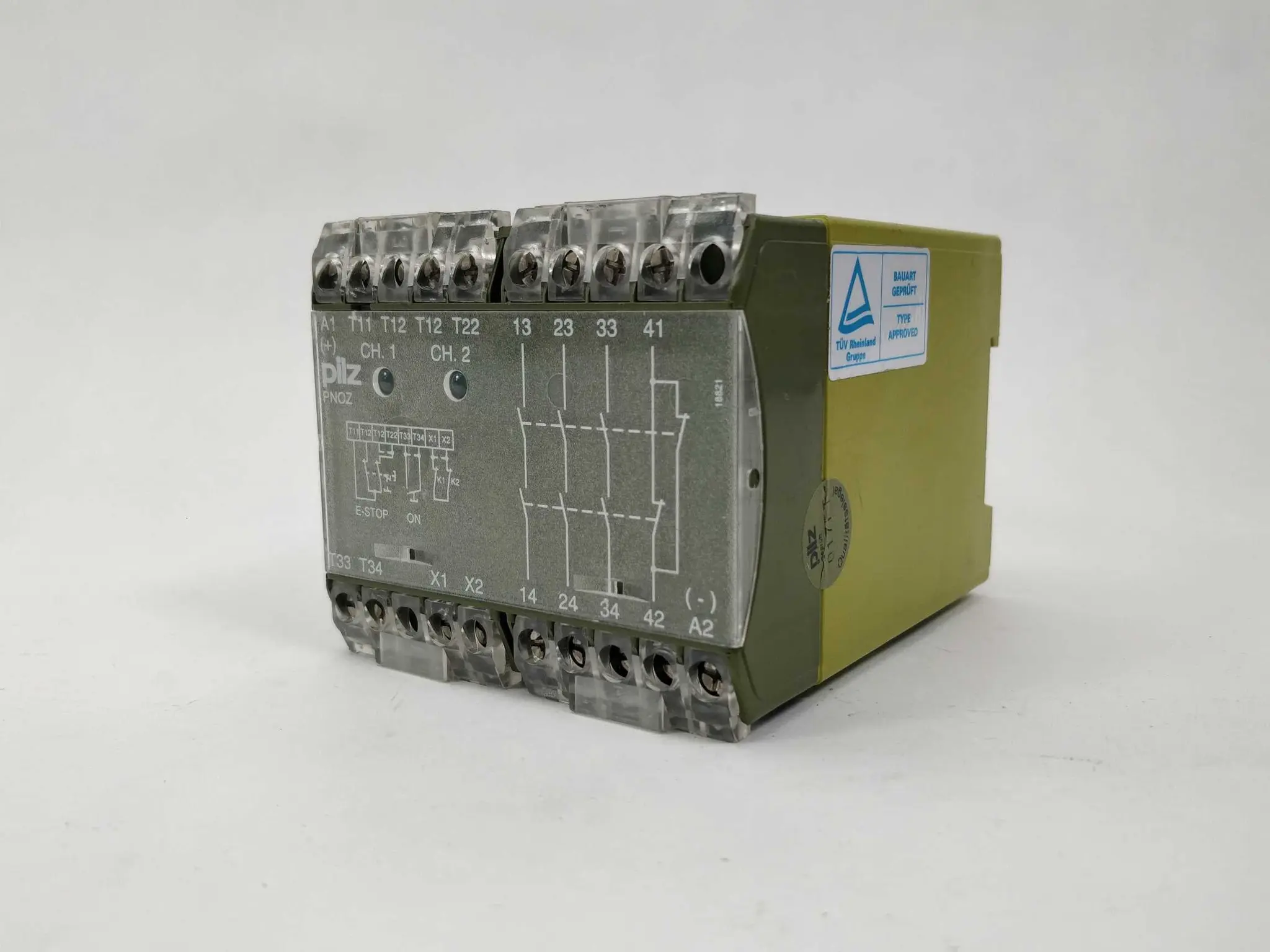 Produktfoto 1 von Pilz PNOZ 24VDC 3S 1