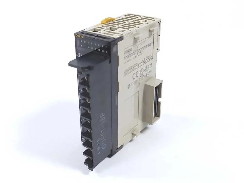 Produktfoto 1 von OMRON CJ1W-OC211