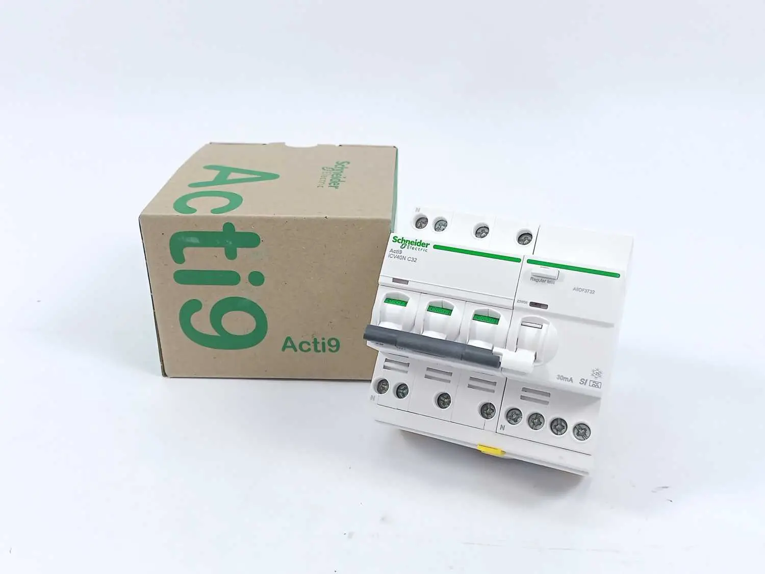 Produktfoto 1 von SchneiderE A9DF3732