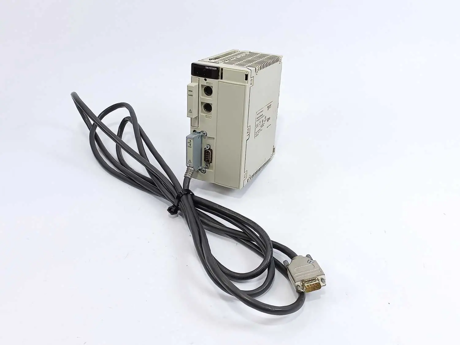 Produktfoto 1 von Schneider Electric TSXP57353AM