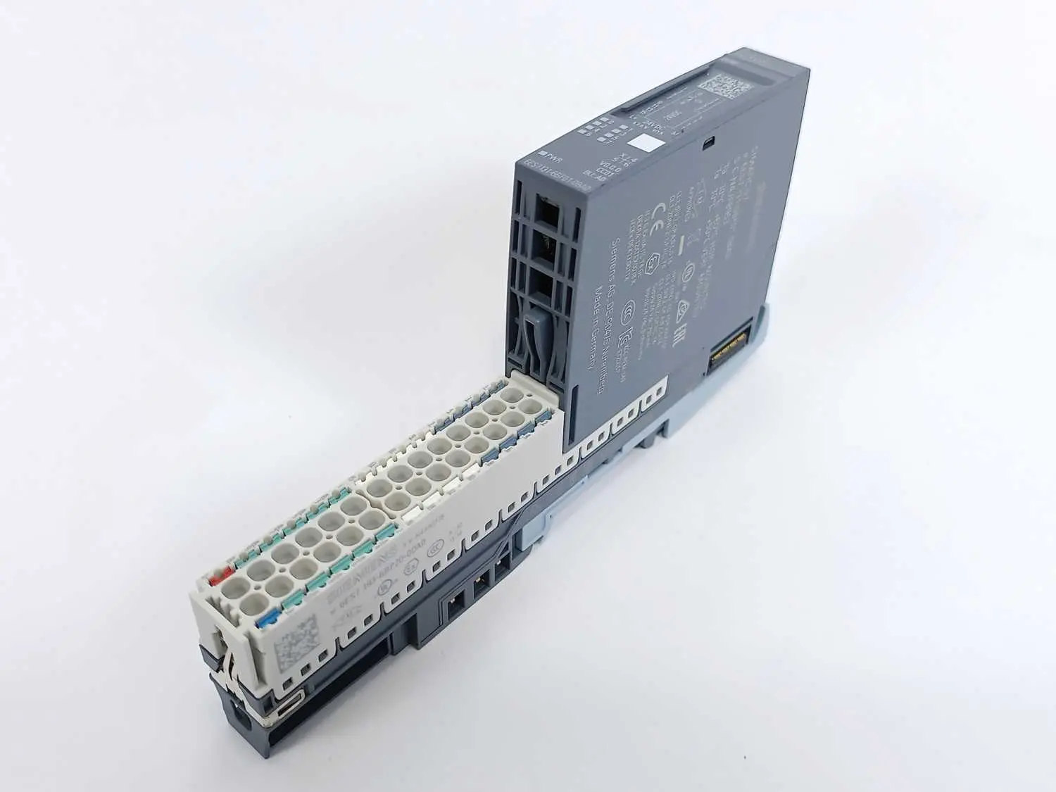 Produktfoto 1 von Siemens 6ES7131-6BF01-0BA0