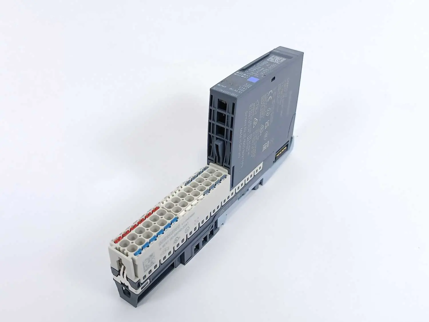 Produktfoto 1 von Siemens 6ES7134-6HD01-0BA1