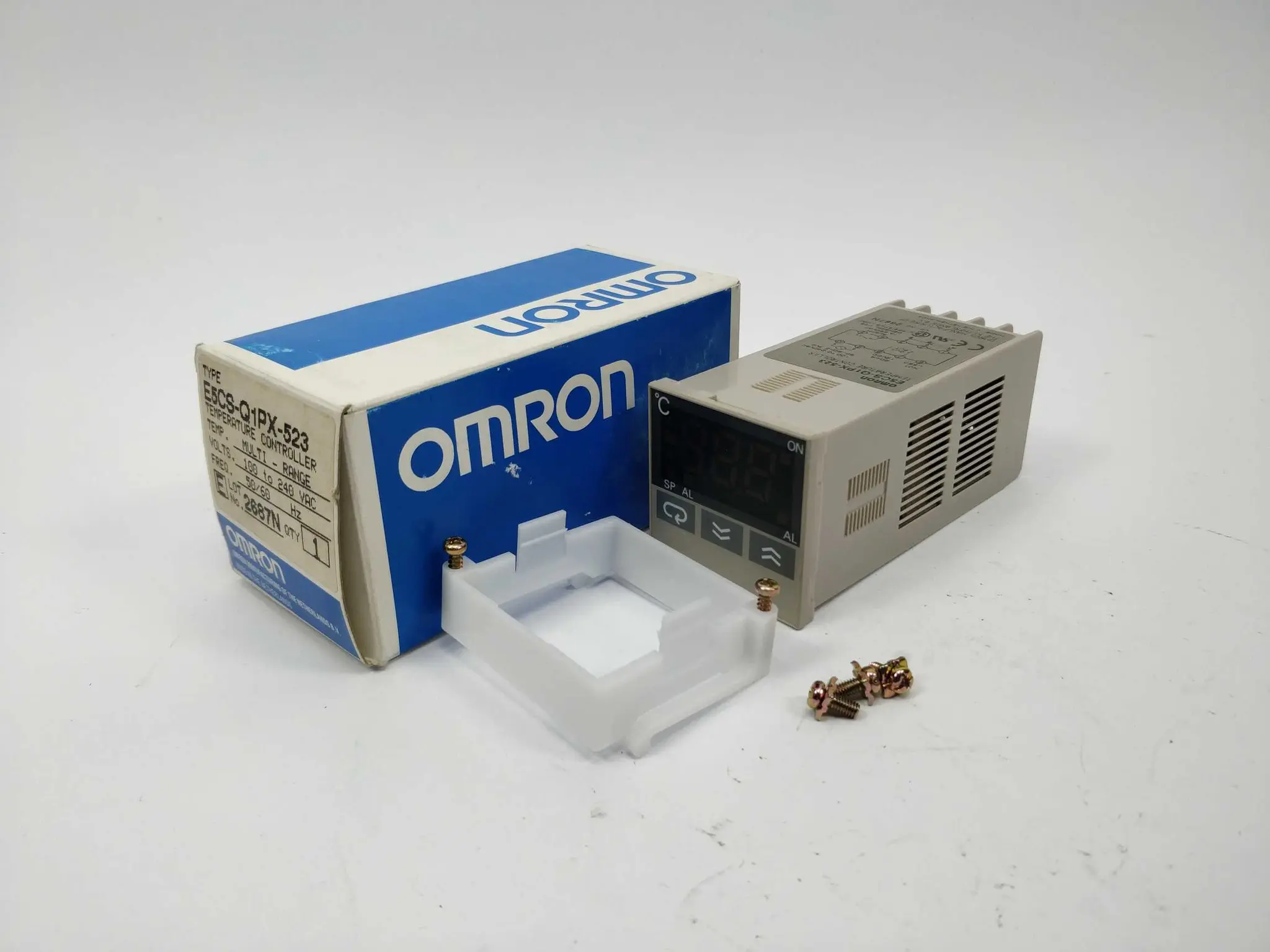 Produktfoto 1 von OMRON E5CS-Q1PX-523