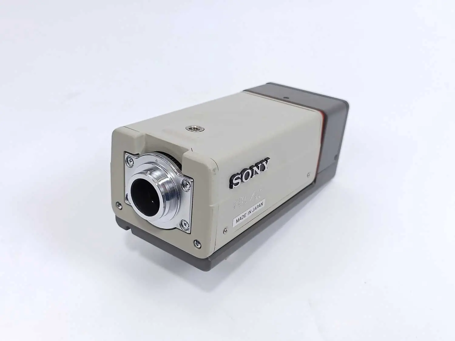 Produktfoto 1 von Sony DXC-101P