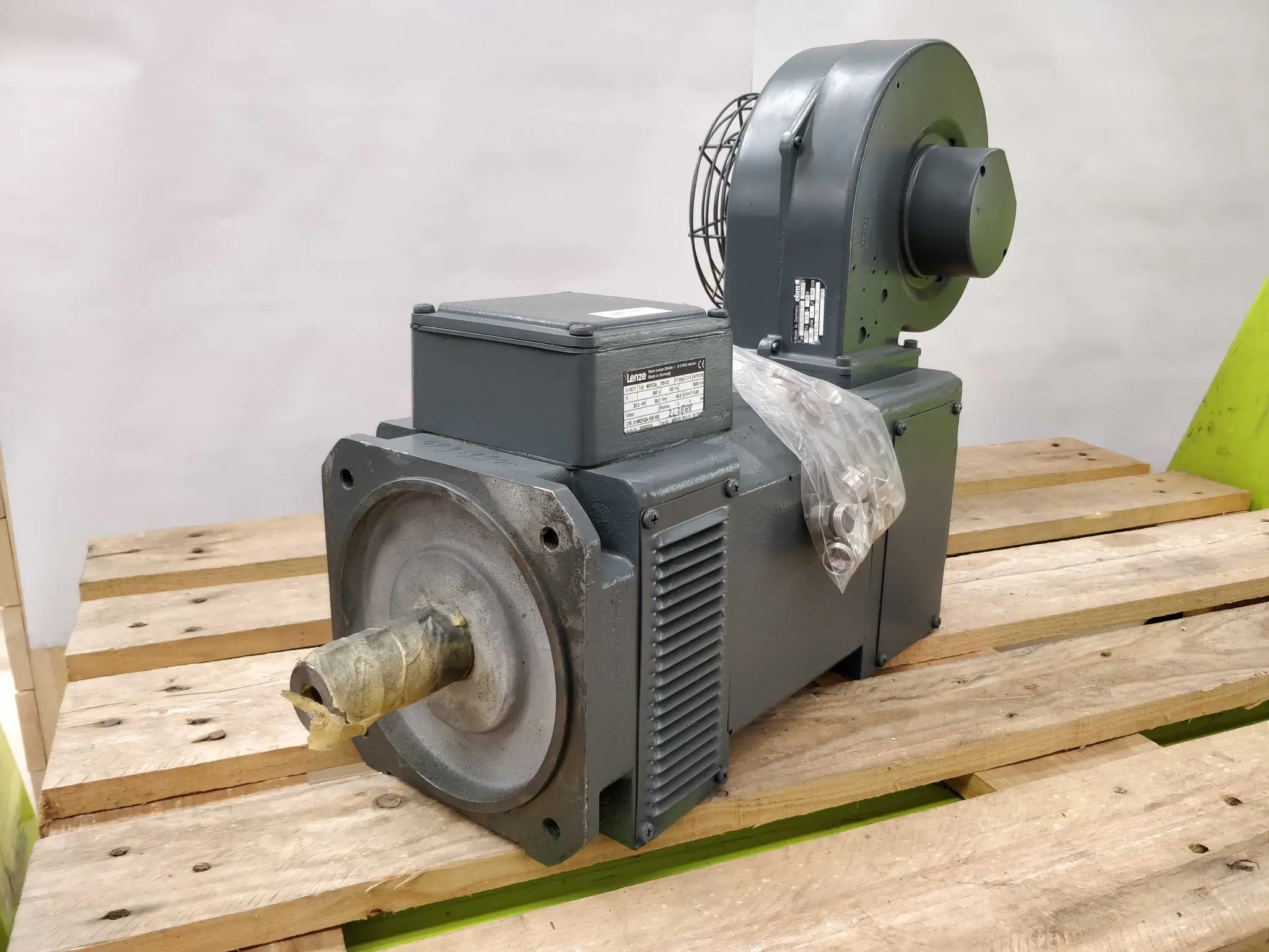 Produktfoto 1 von LENZE MDFQA_100-22