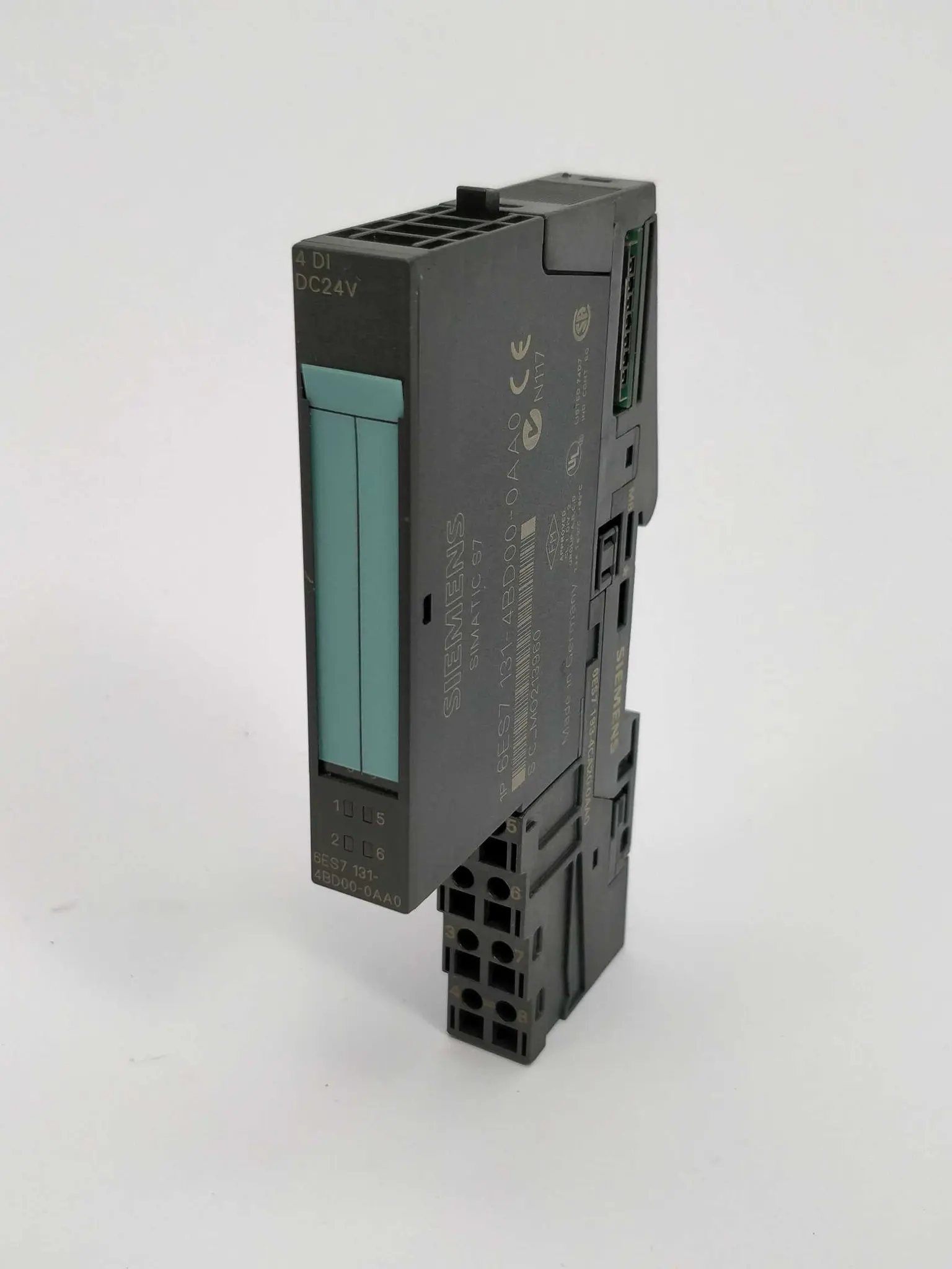 Produktfoto 1 von Siemens 6ES7 131-4BD00-0AA0