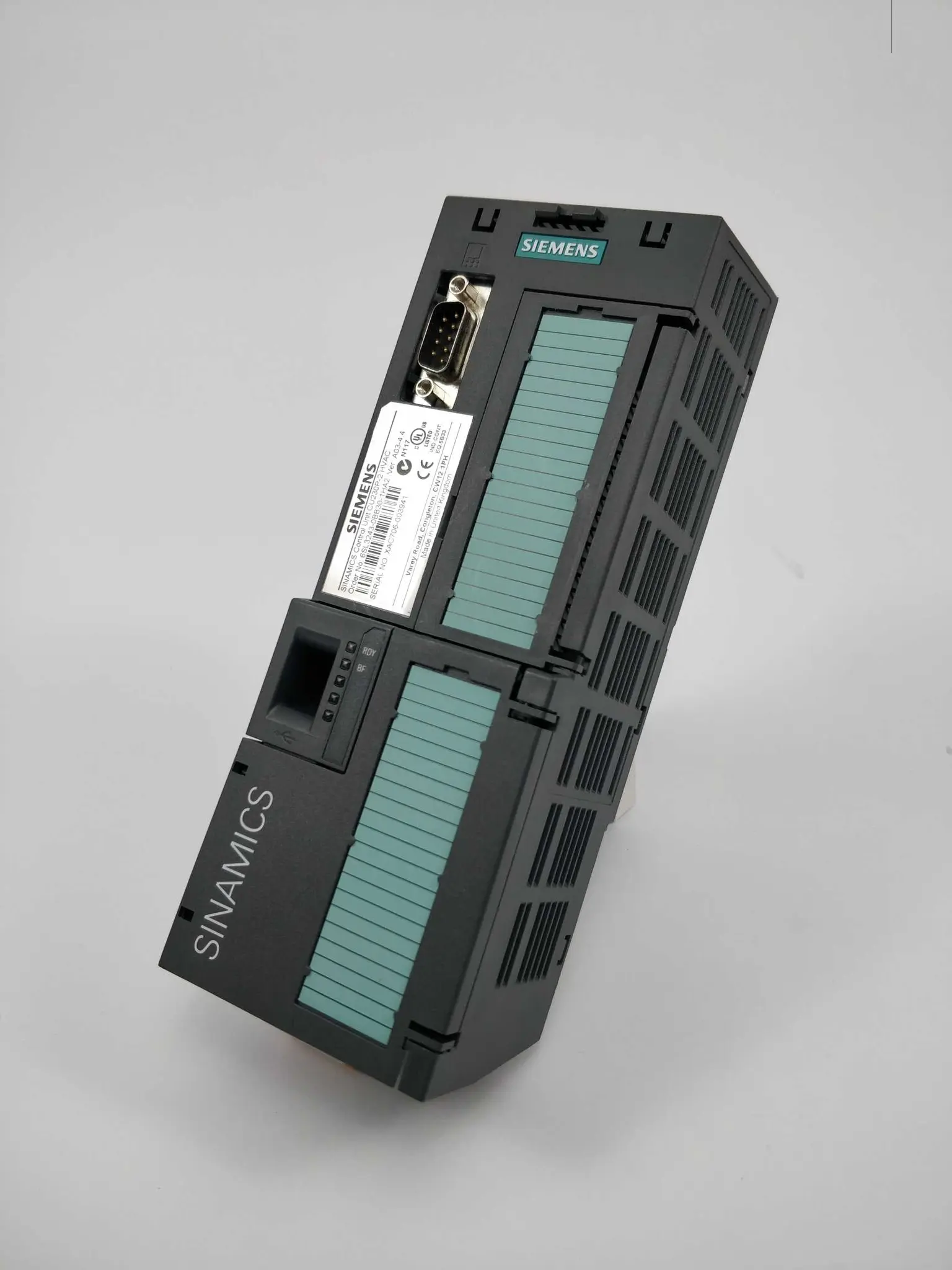 Produktfoto 1 von Siemens 6SL3243-0BB30-1HA2