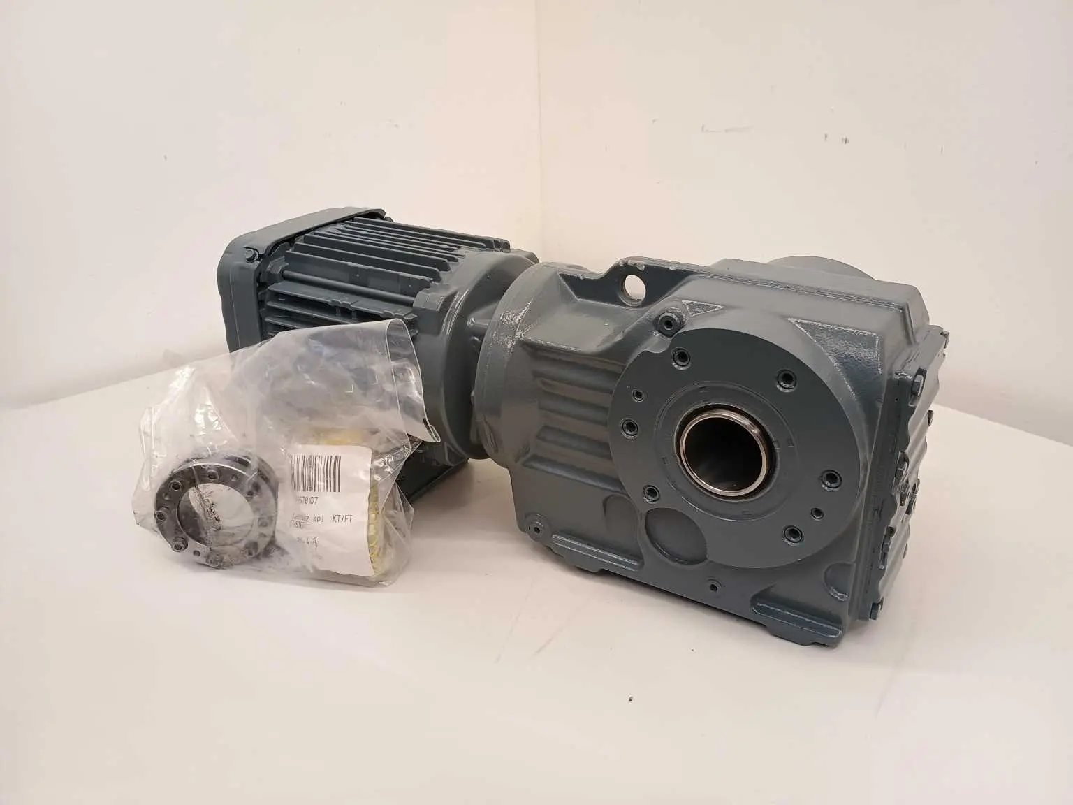 Produktfoto 1 von SEW-EURODRIVE KT57/TDRN90S4
