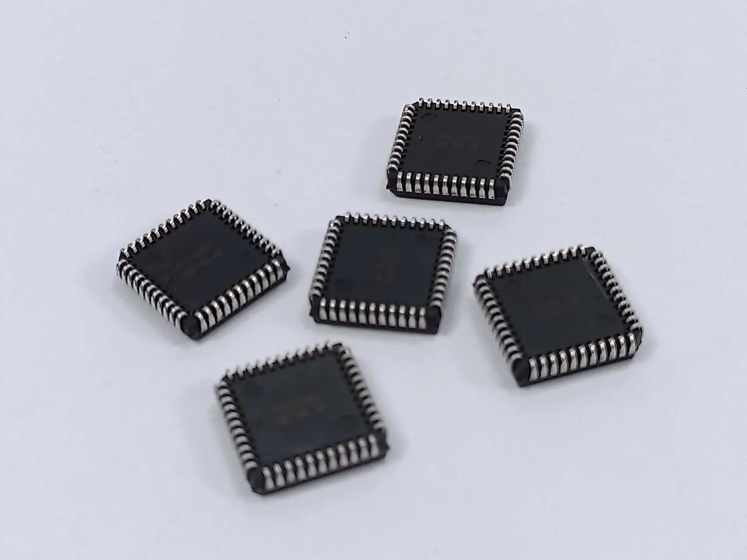 Produktfoto 1 von Intel N82C42PC