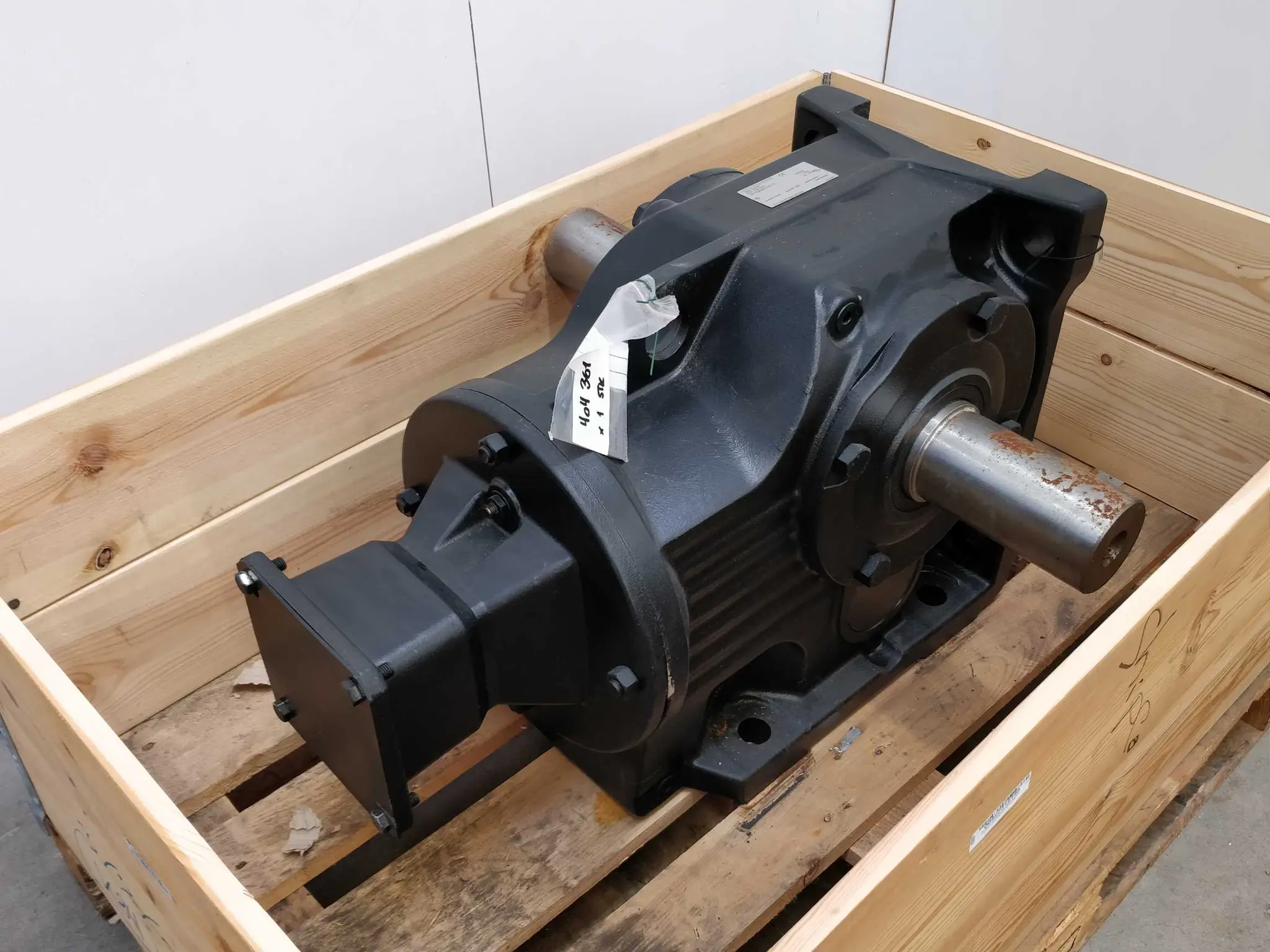 Produktfoto 1 von SEW-EURODRIVE K107 AQA190/2