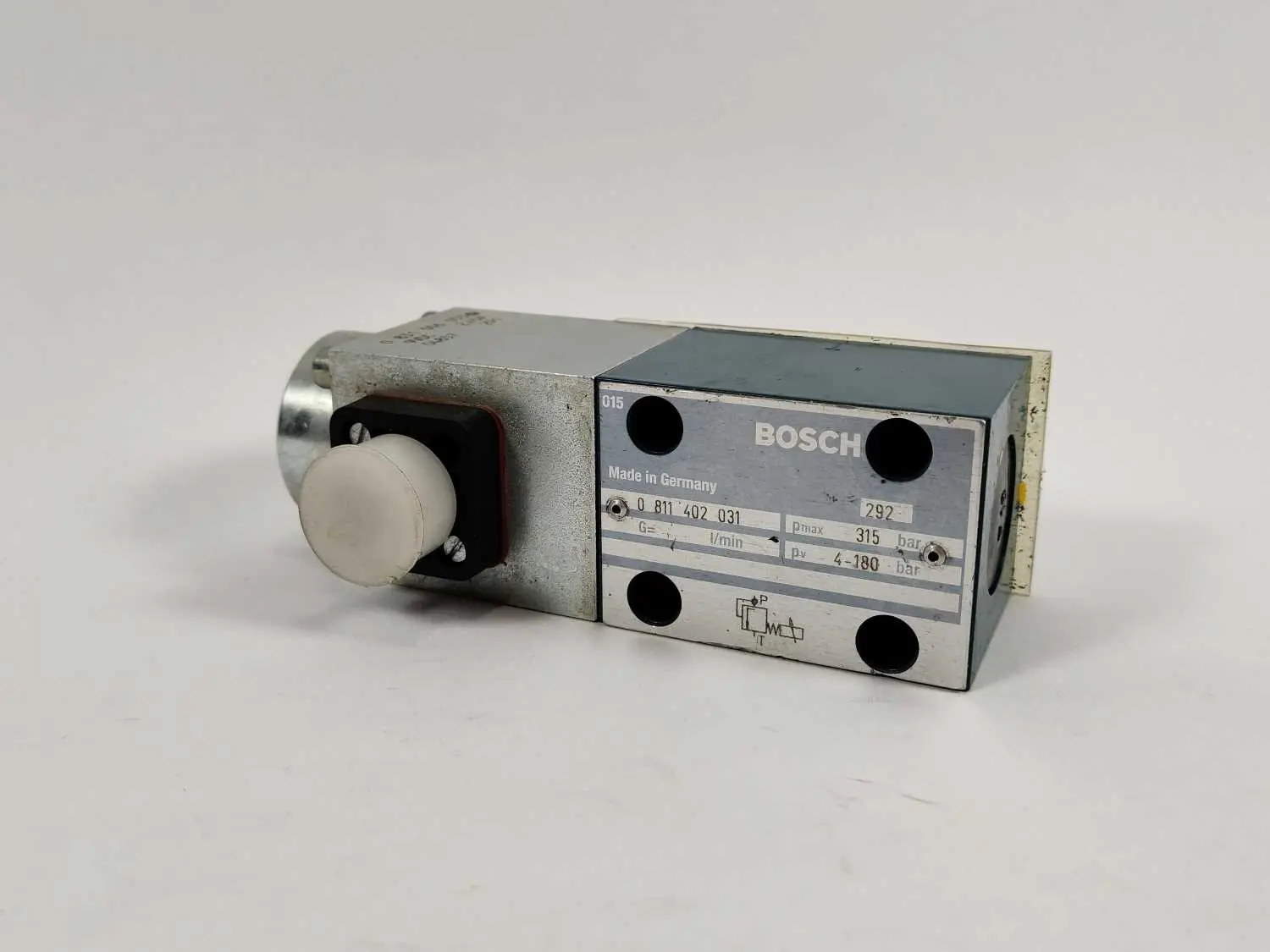 Produktfoto 1 von Bosch 0 811 402 031