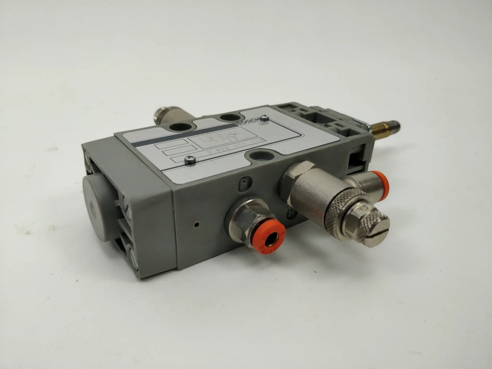 Produktfoto 1 von Bosch 0820018128