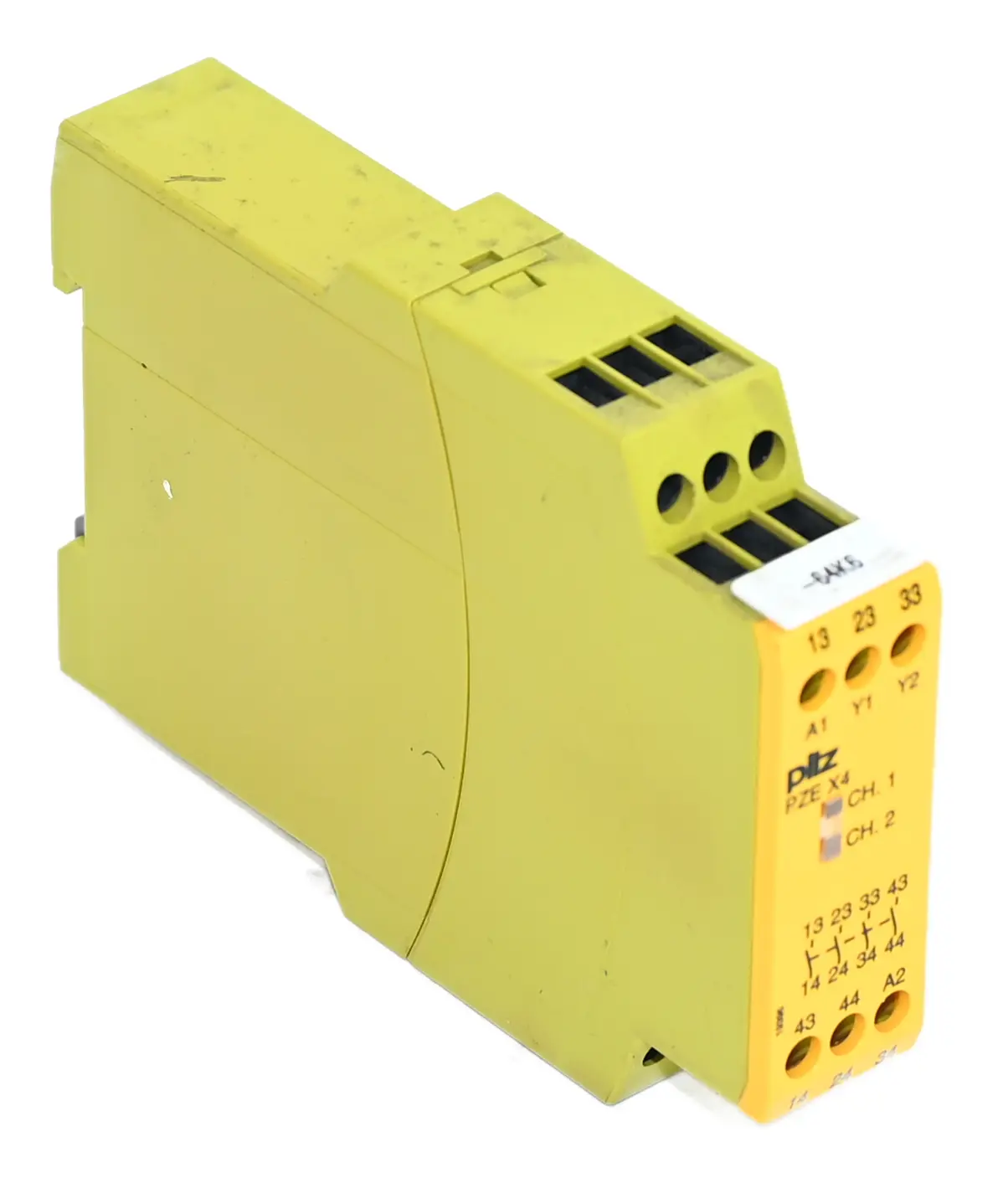 Produktfoto 1 von Pilz PZE X4 24VDC 4n/o 774585