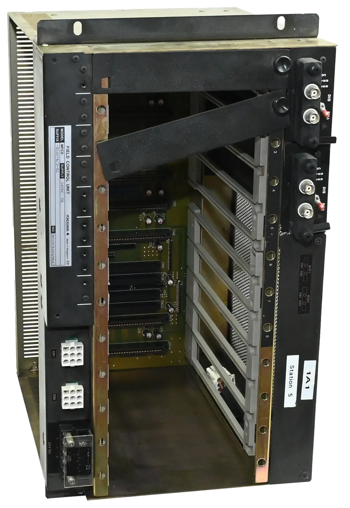 Produktfoto 1 von Yokogawa MFCD-E540*A/2-RL Field Control Unit Rack